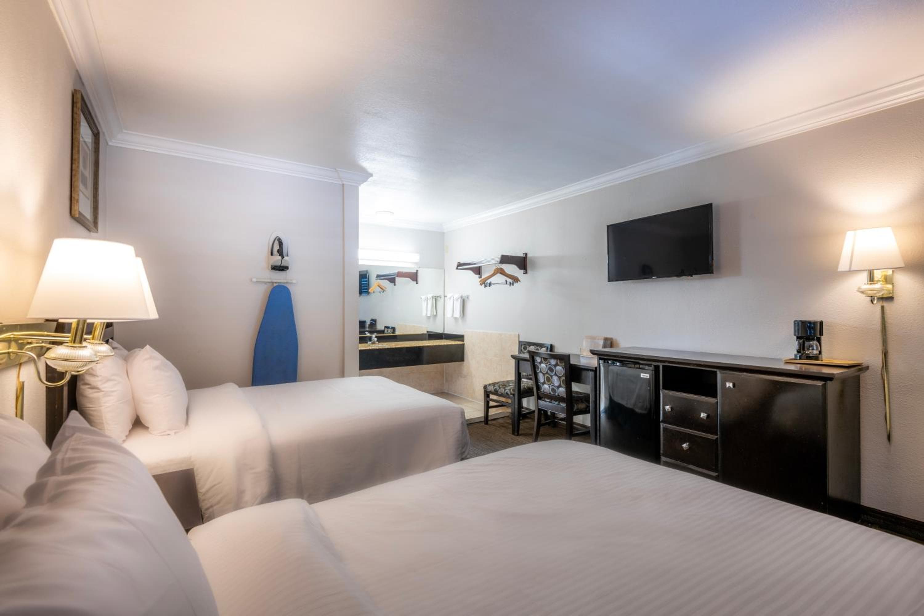 Hotel H-Wood — 14