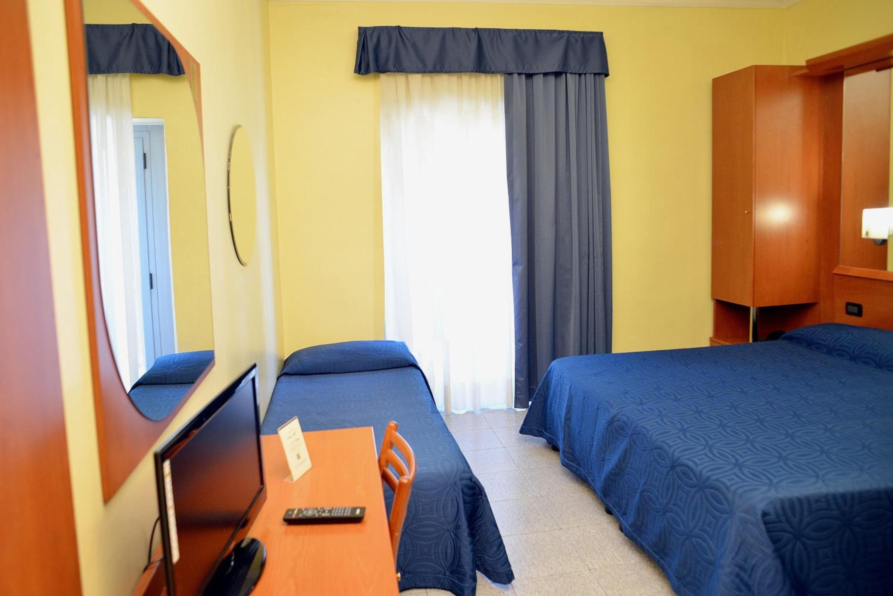 Hotel Aurora — 6