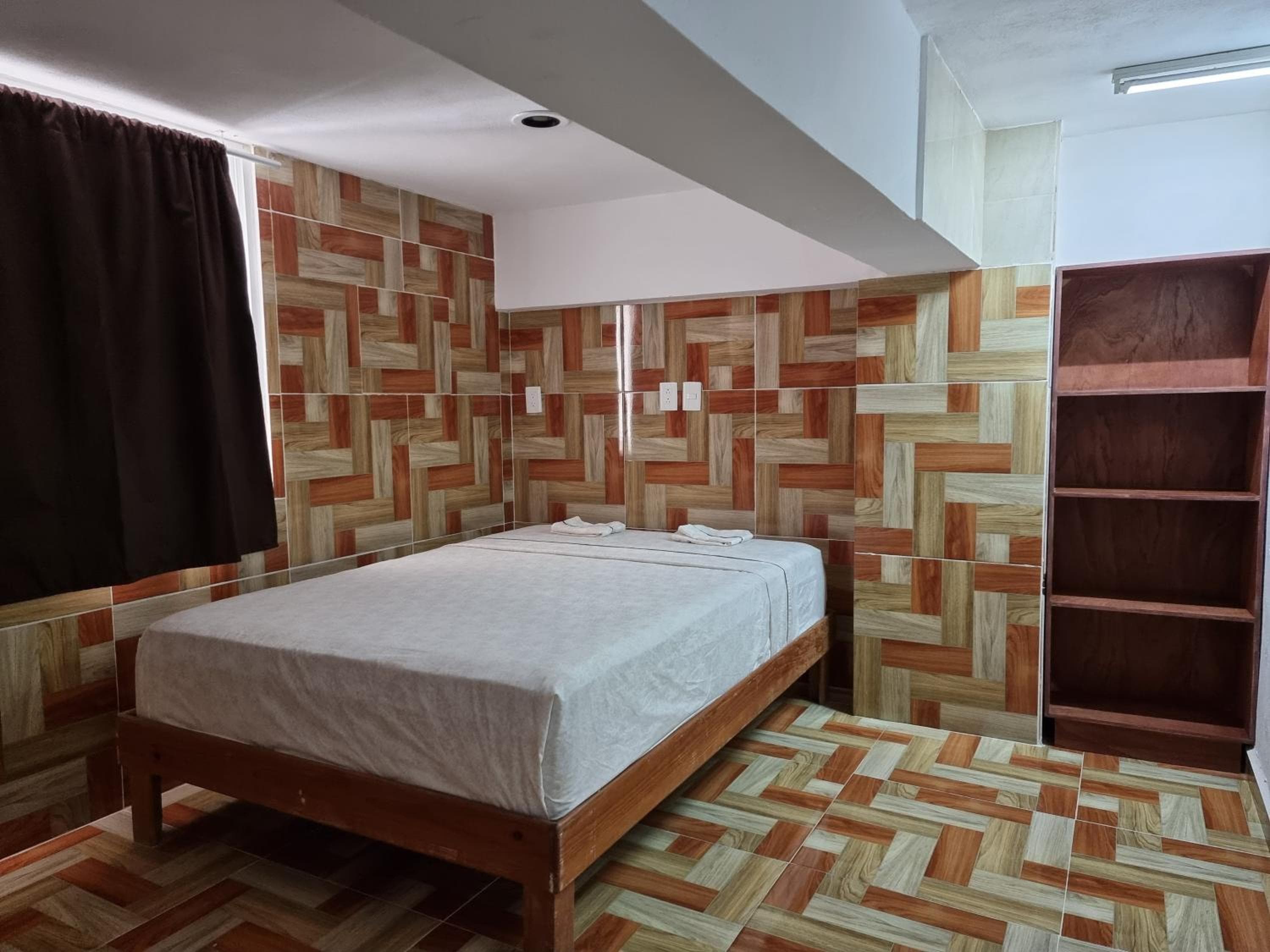 A una calle del ado 5ta avenida — 20