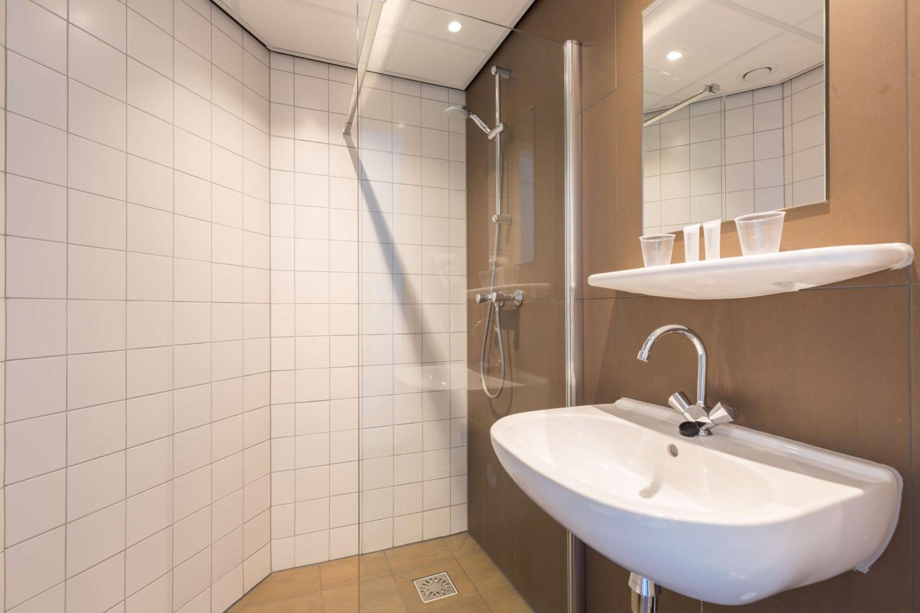 Best Western Amsterdam — 9
