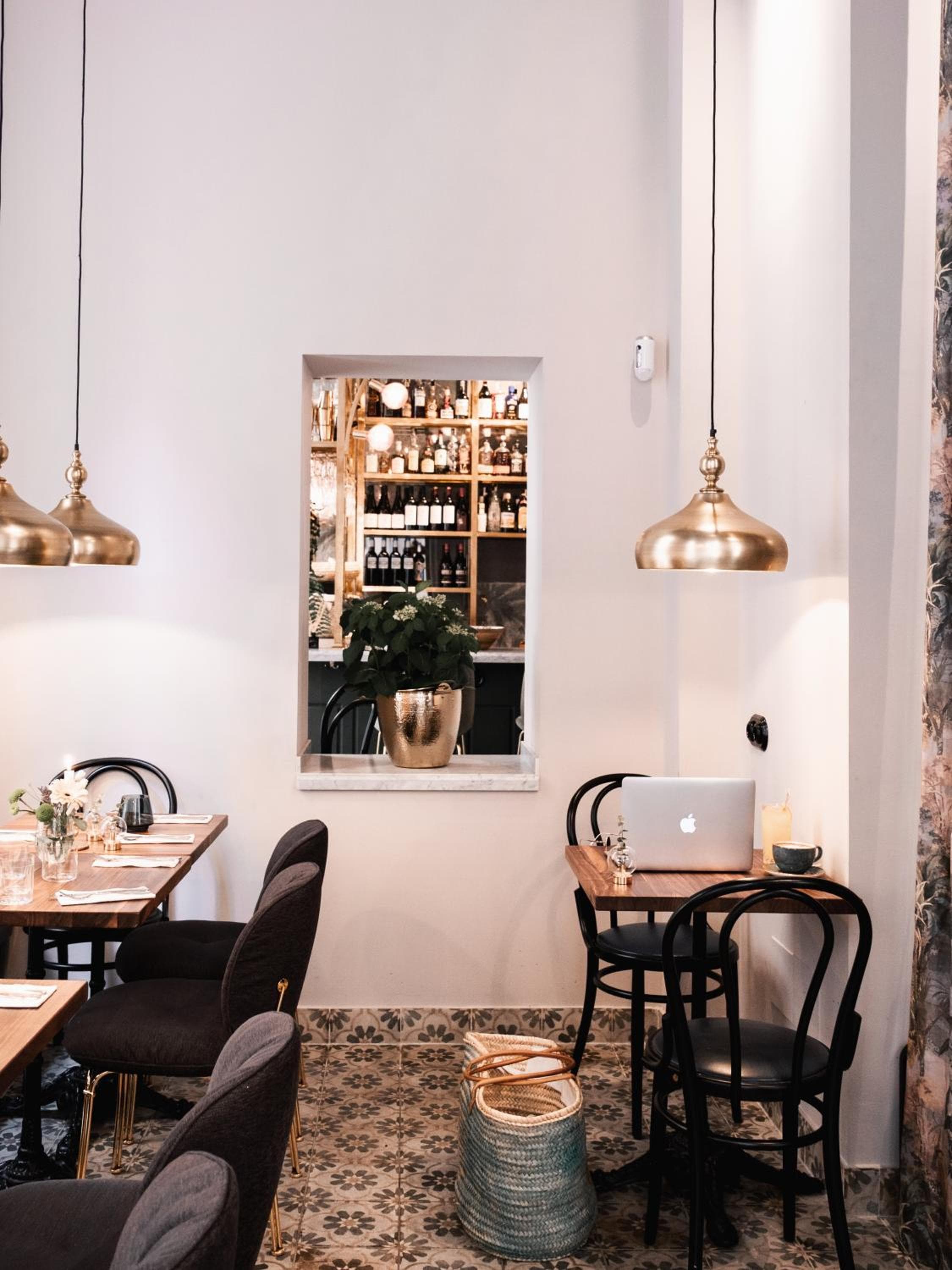 Ocho Suites & Kitchen — 6