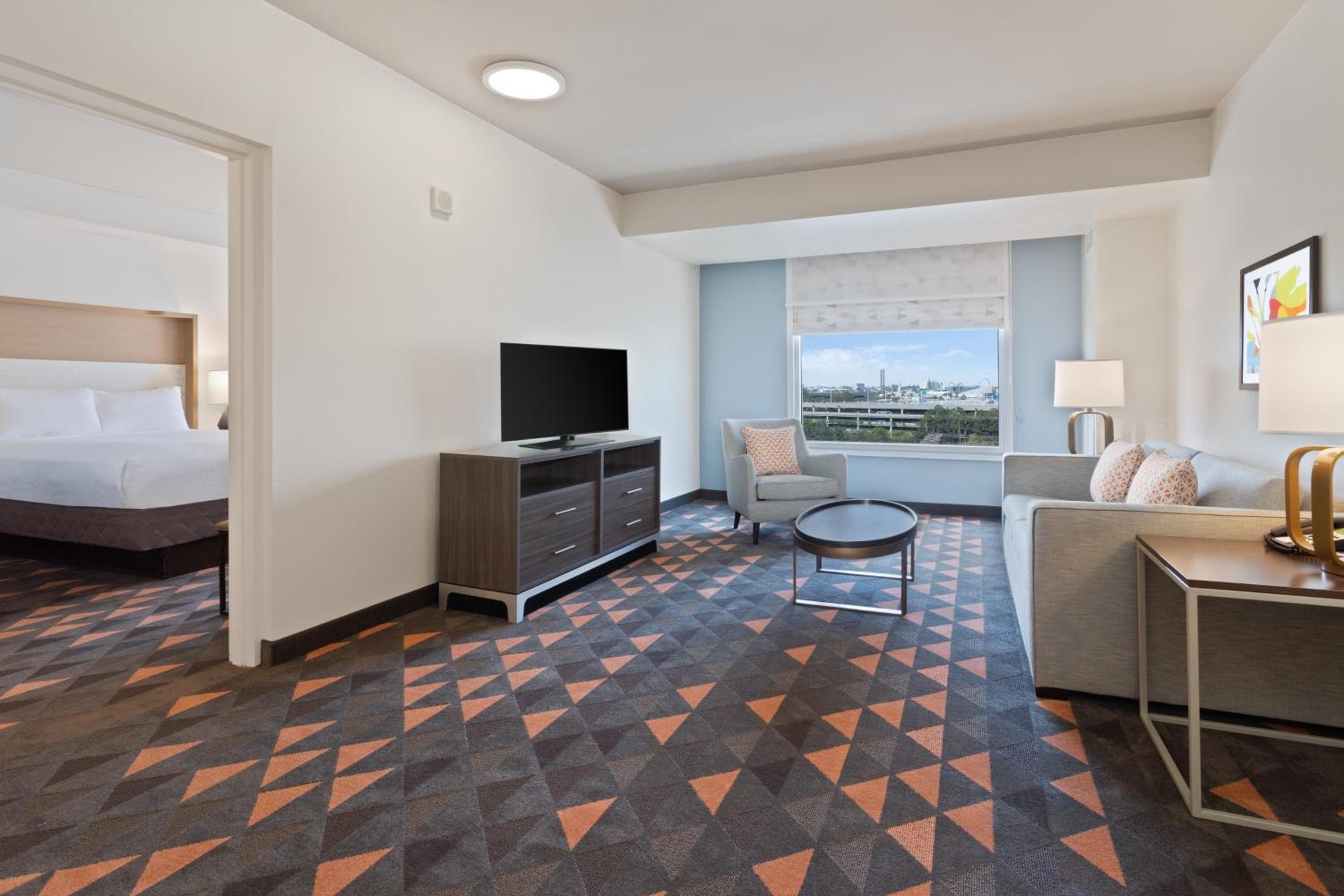 Holiday Inn & Suites di fronte all'Universal Orlando, un hotel IHG — 15