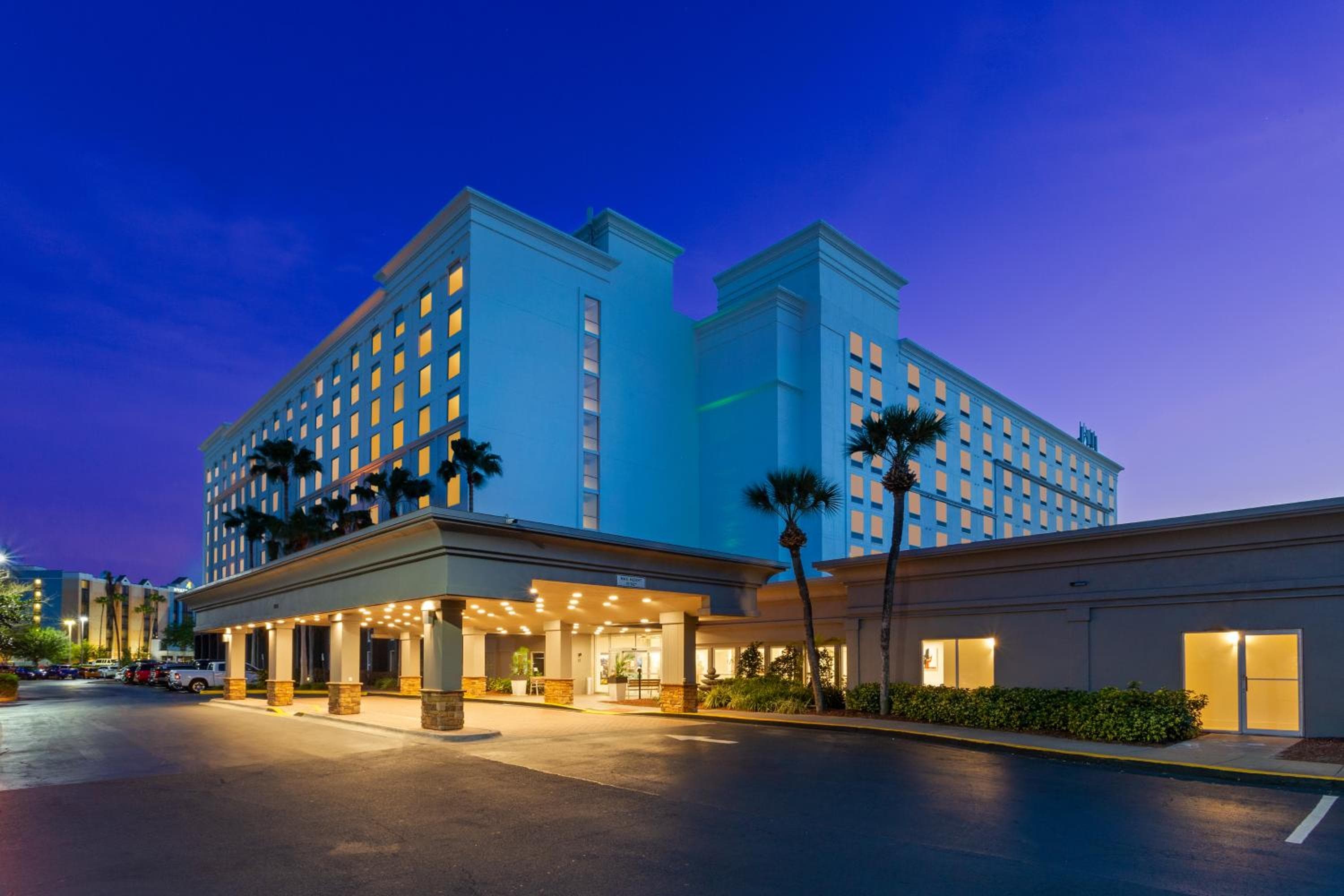Holiday Inn & Suites di fronte all'Universal Orlando, un hotel IHG — 14