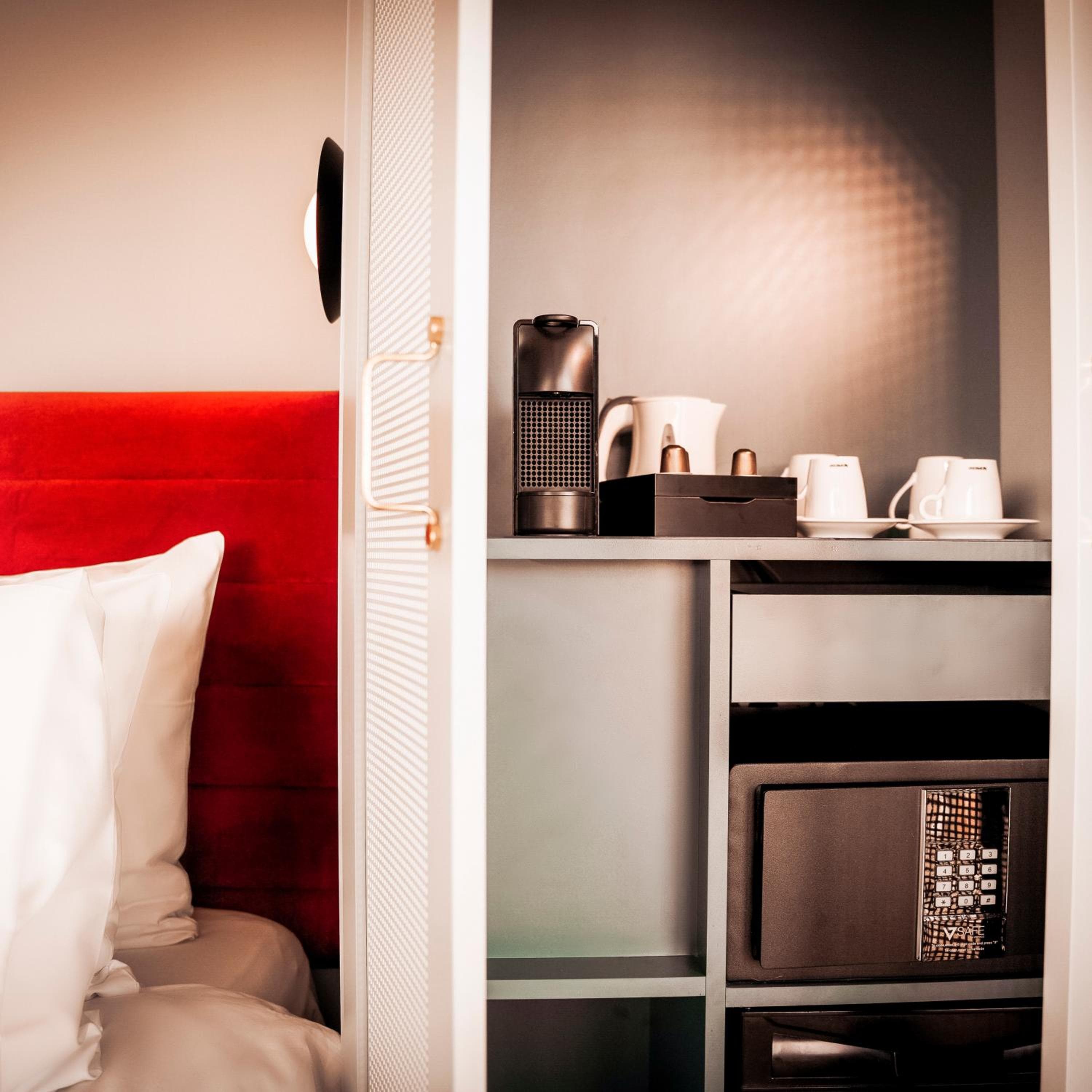 Olympic Hotel — 18