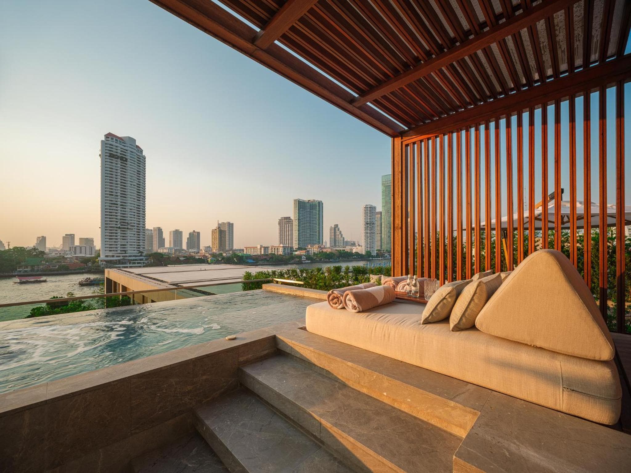 Capella Bangkok - Certificado SHA Plus — 3