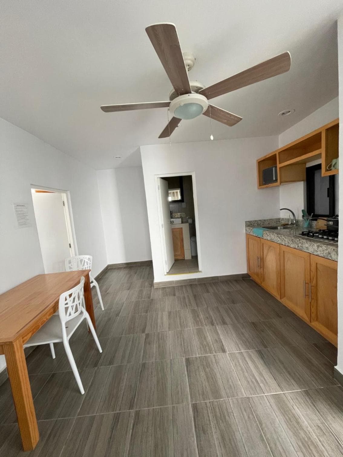 SuitesMB — 16