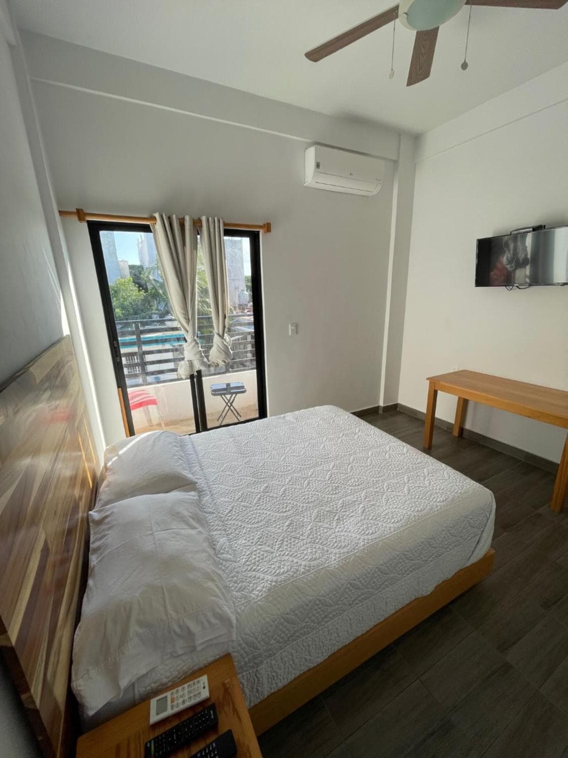 SuitesMB — 17