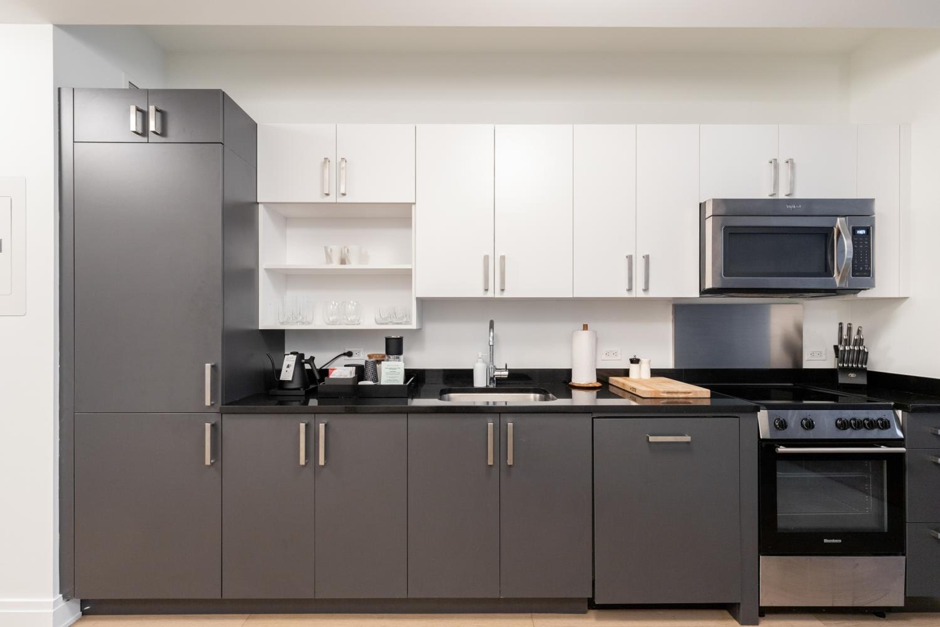 Mint House 70 Pine by Kasa — 15