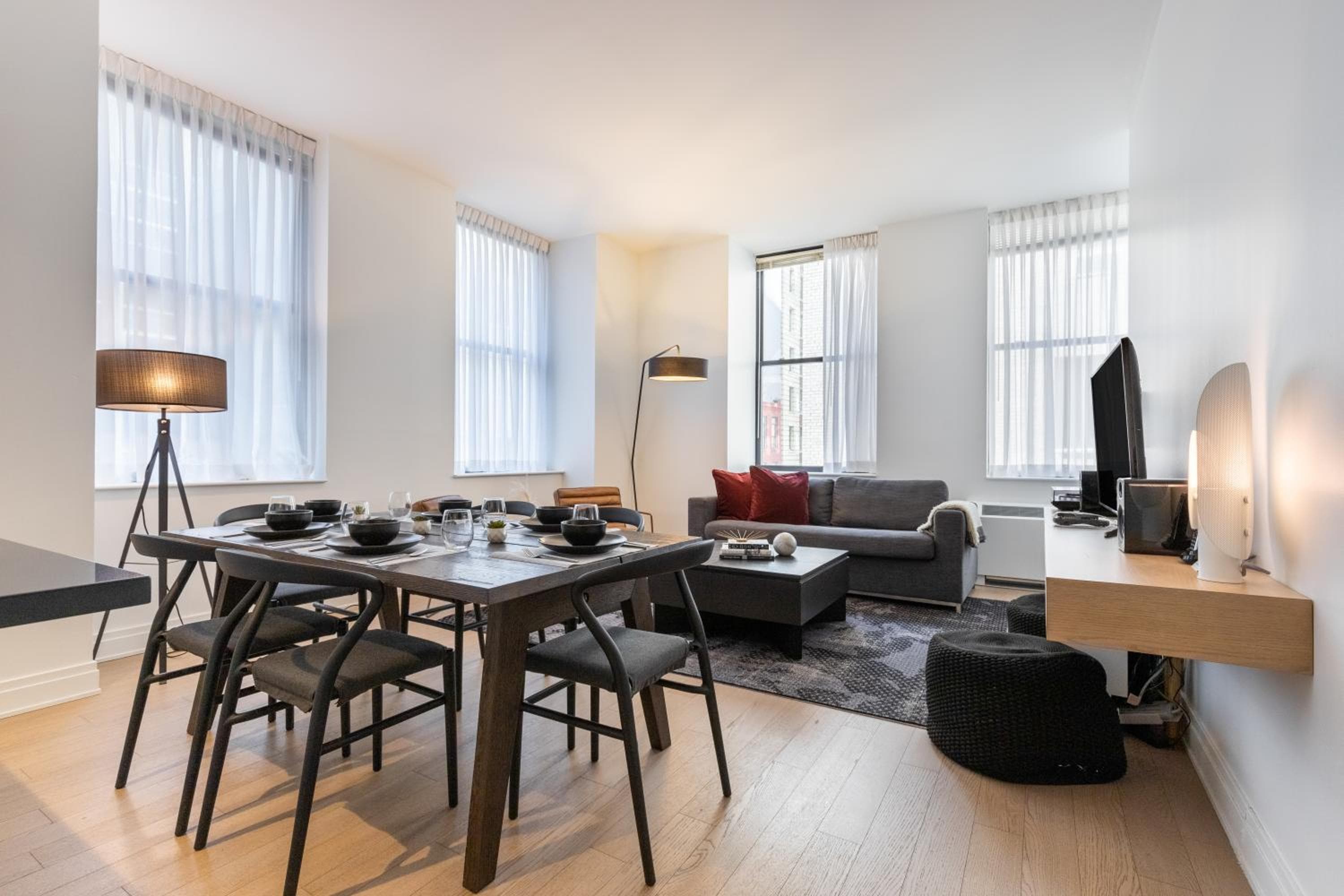 Mint House 70 Pine by Kasa — 25