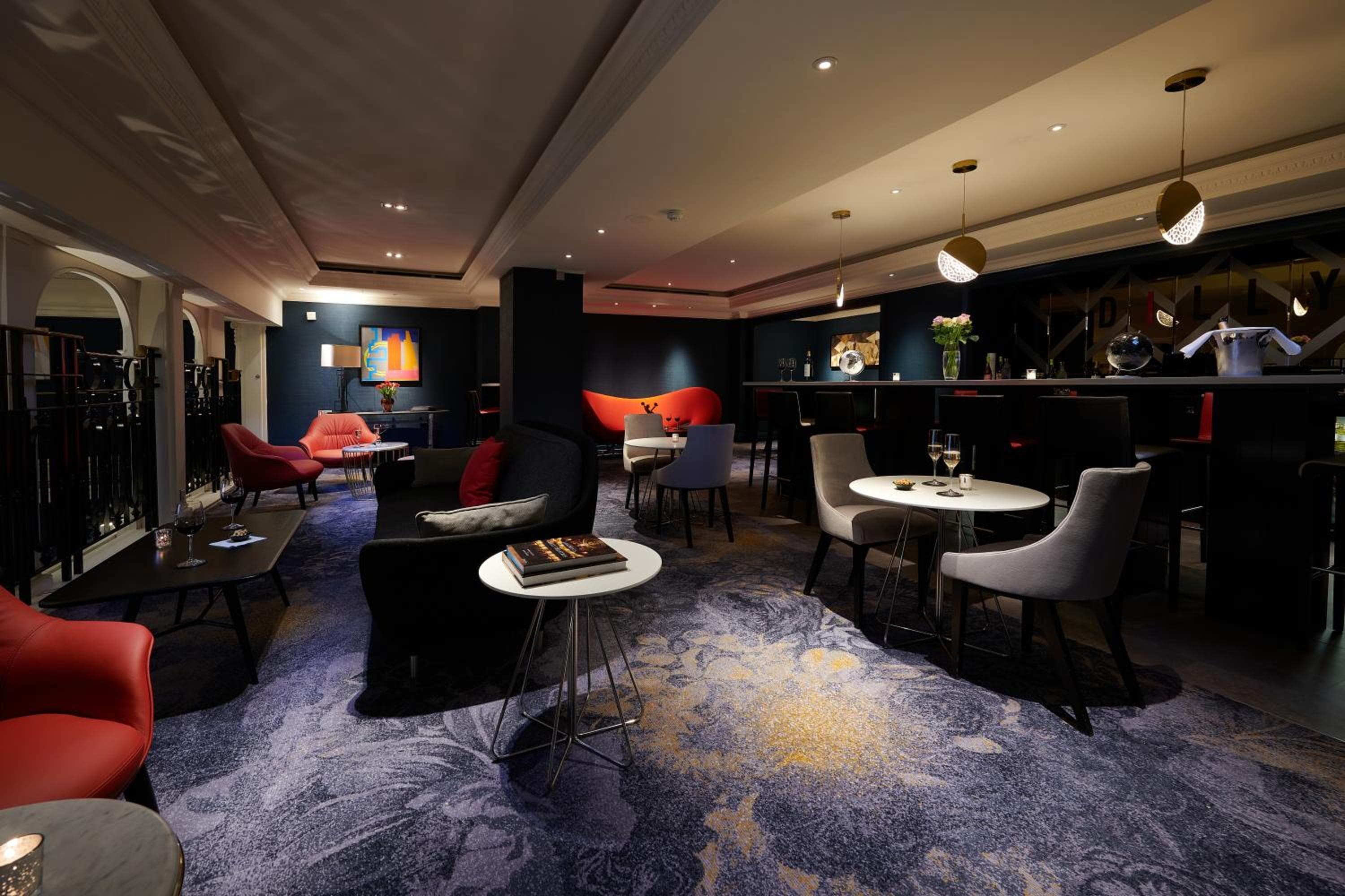 The Dilly hotel, 21 Piccadilly, London, United Kingdom — photo 19