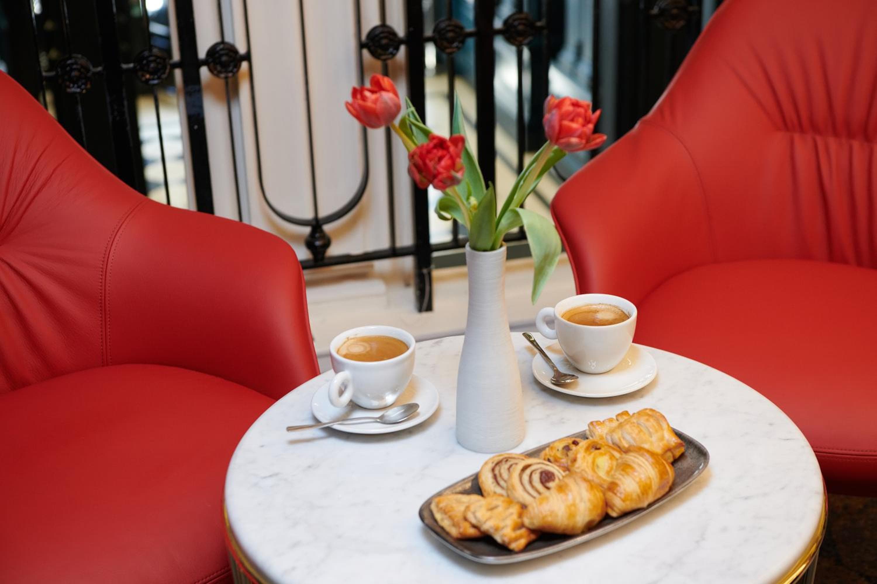 The Dilly hotel, 21 Piccadilly, London, United Kingdom — photo 88