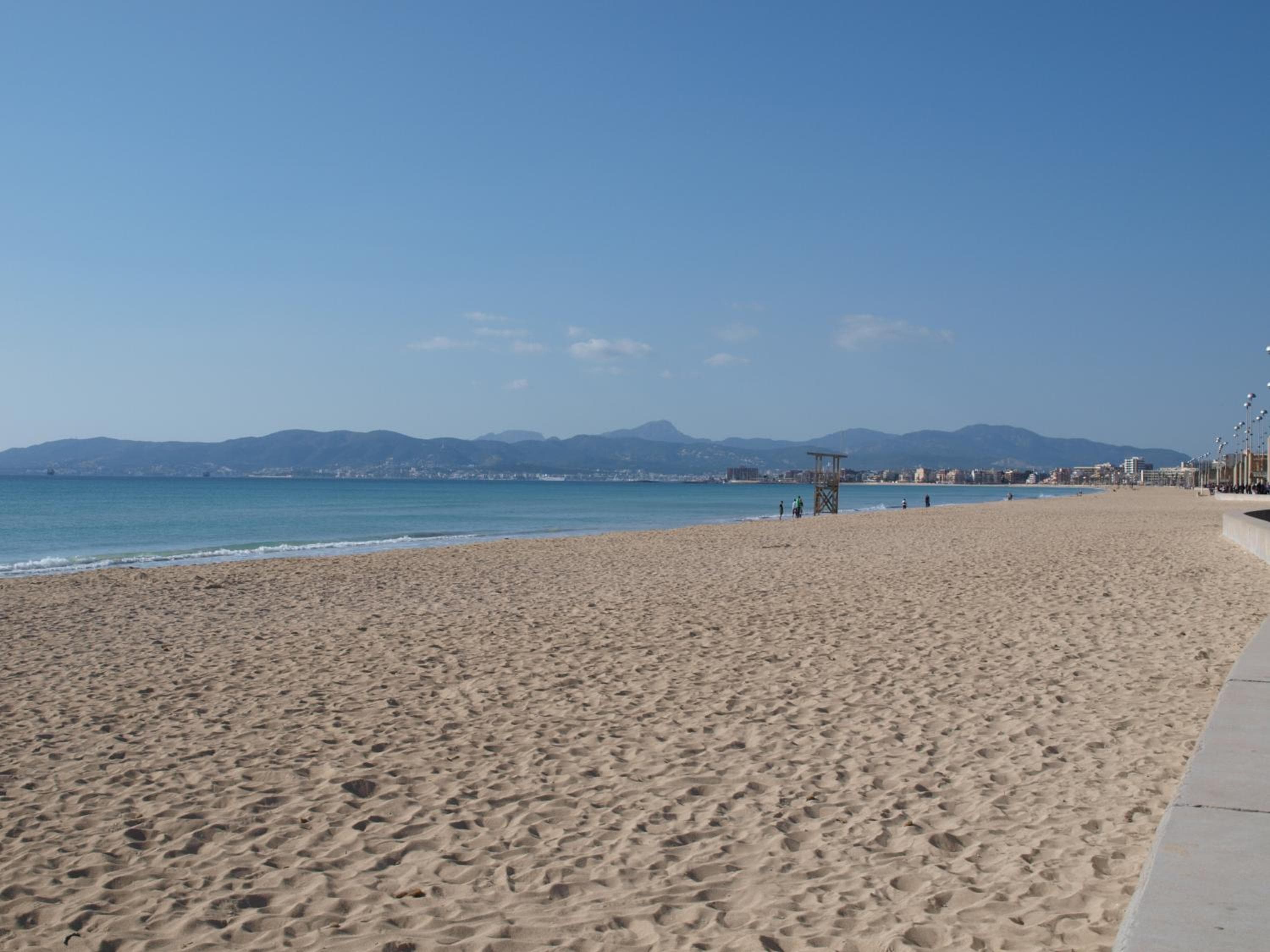 Can Jaume Ferienhaus an der Playa de Palma mit Pool — 8