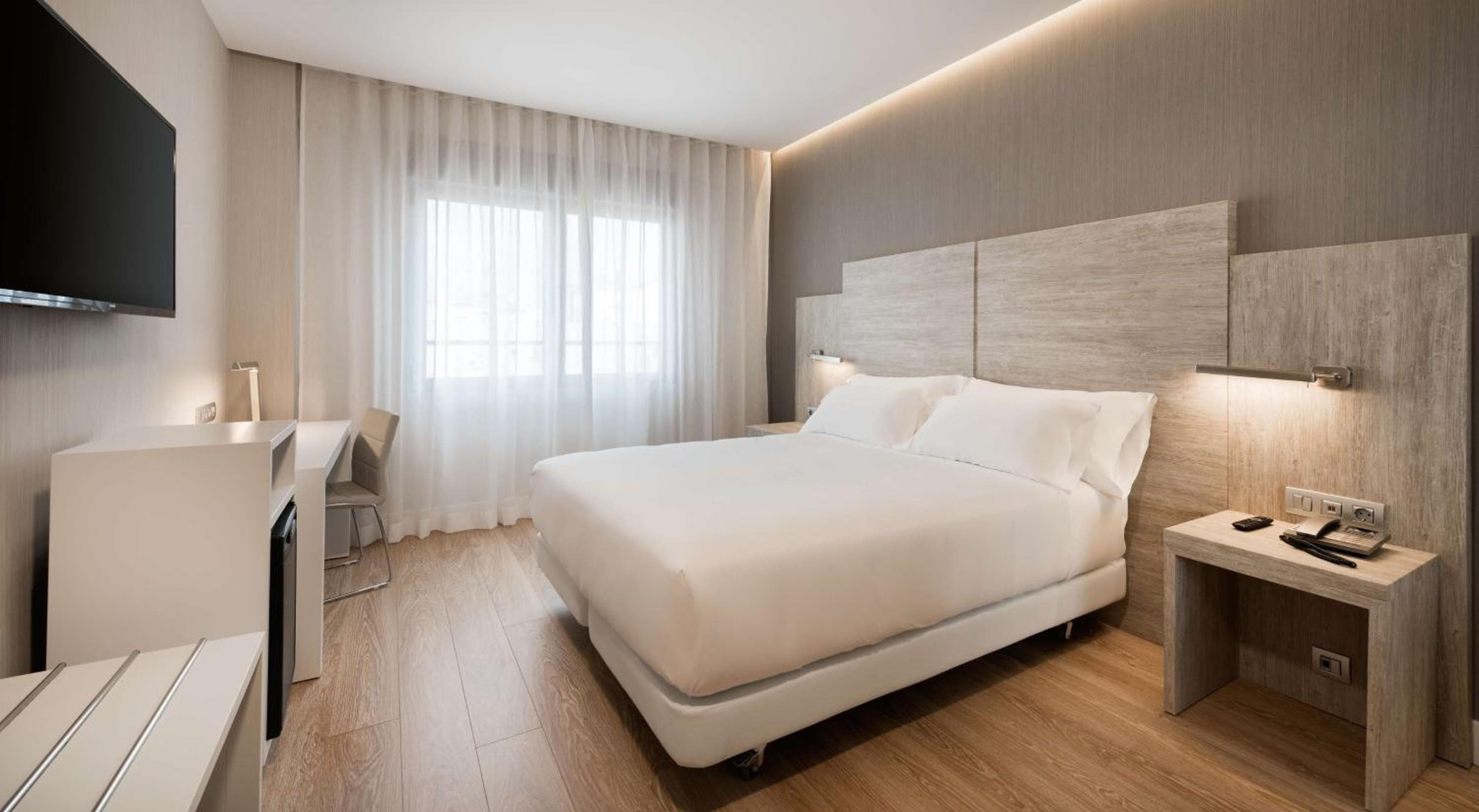 NH Madrid Chamberí — 1