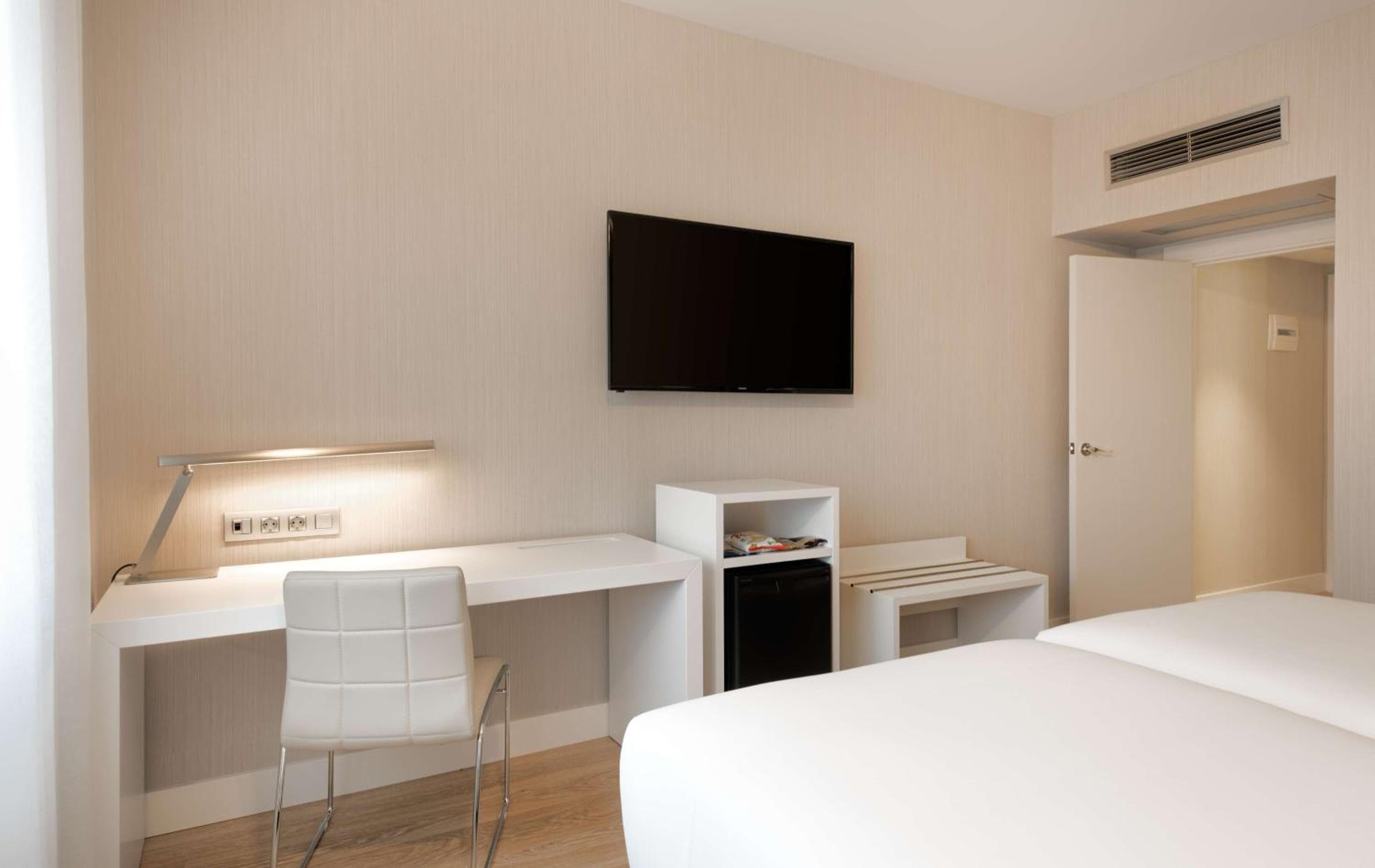 NH Madrid Chamberí — 8