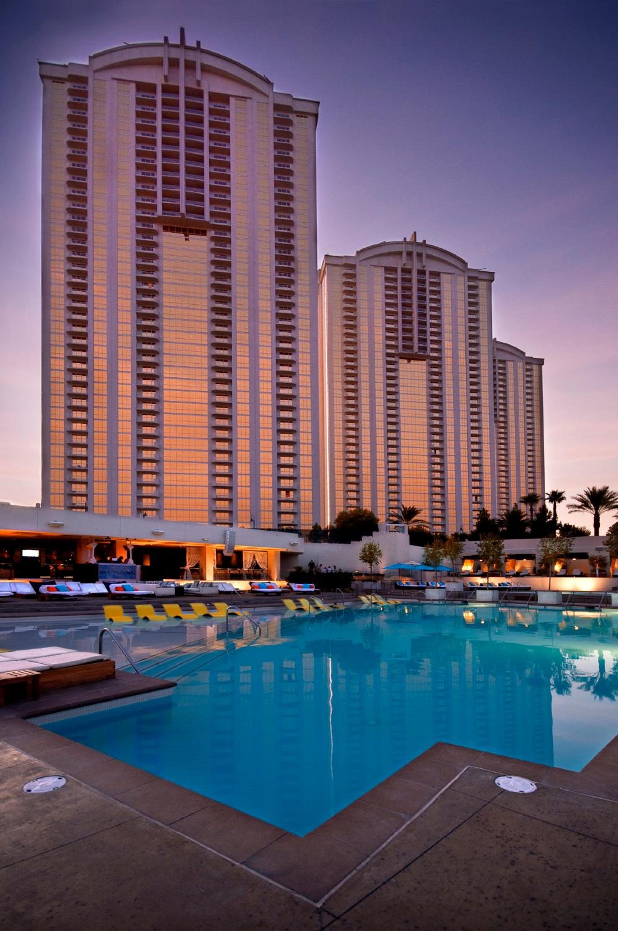 La firma en MGM Grand - Todas las suites — 2