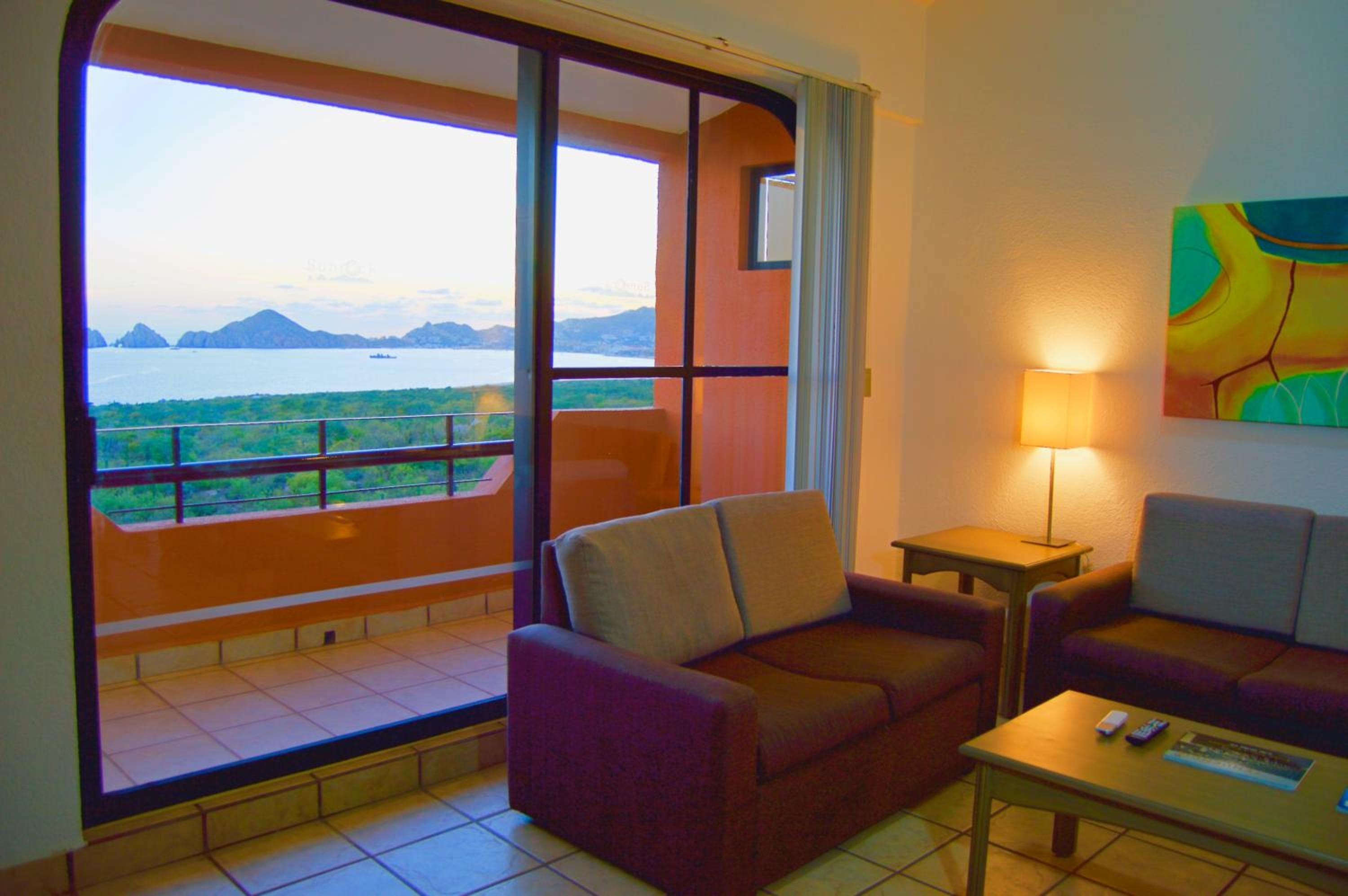 Sunrock Hotel & Suites — 12
