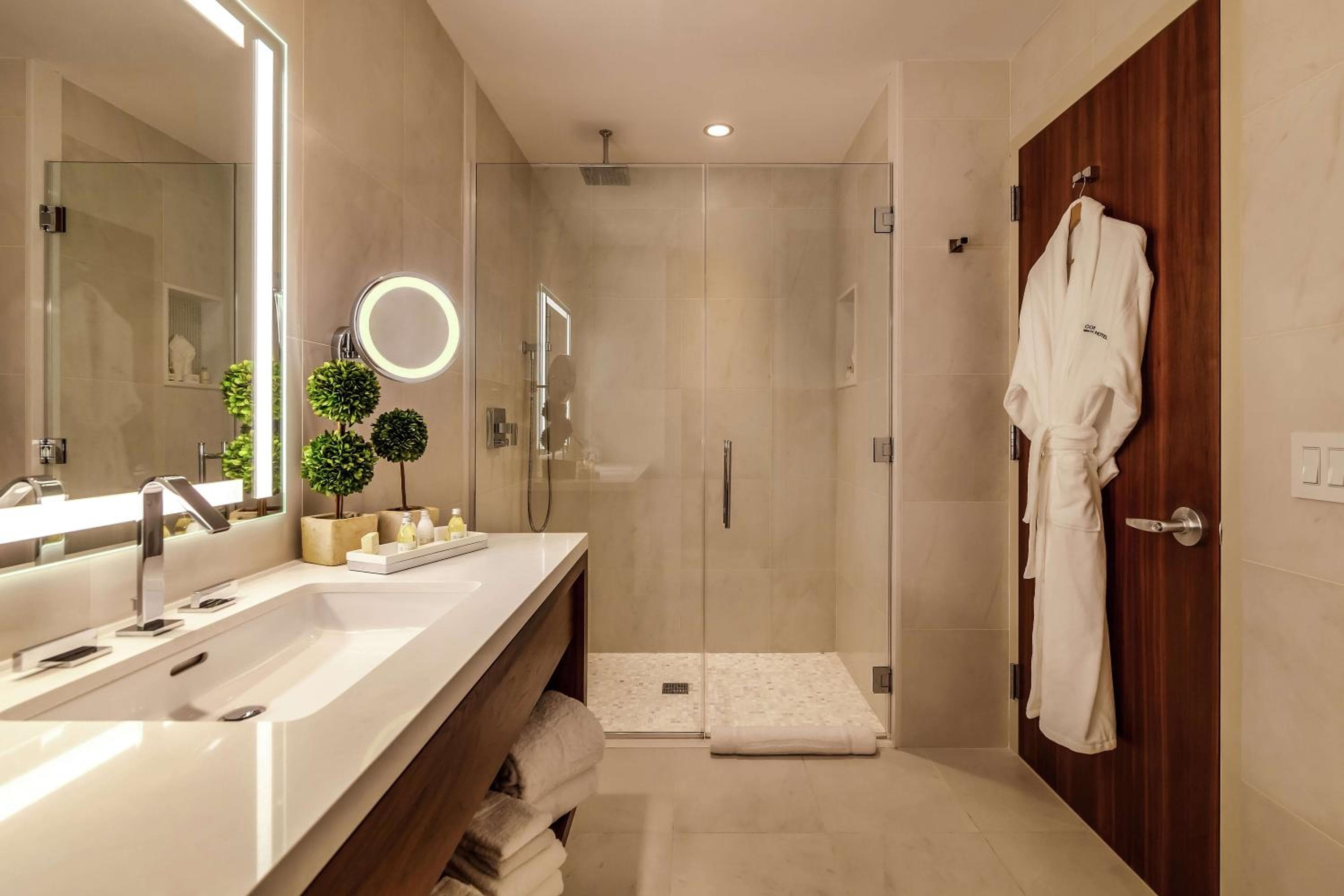 Concorde Hotel New York — 30