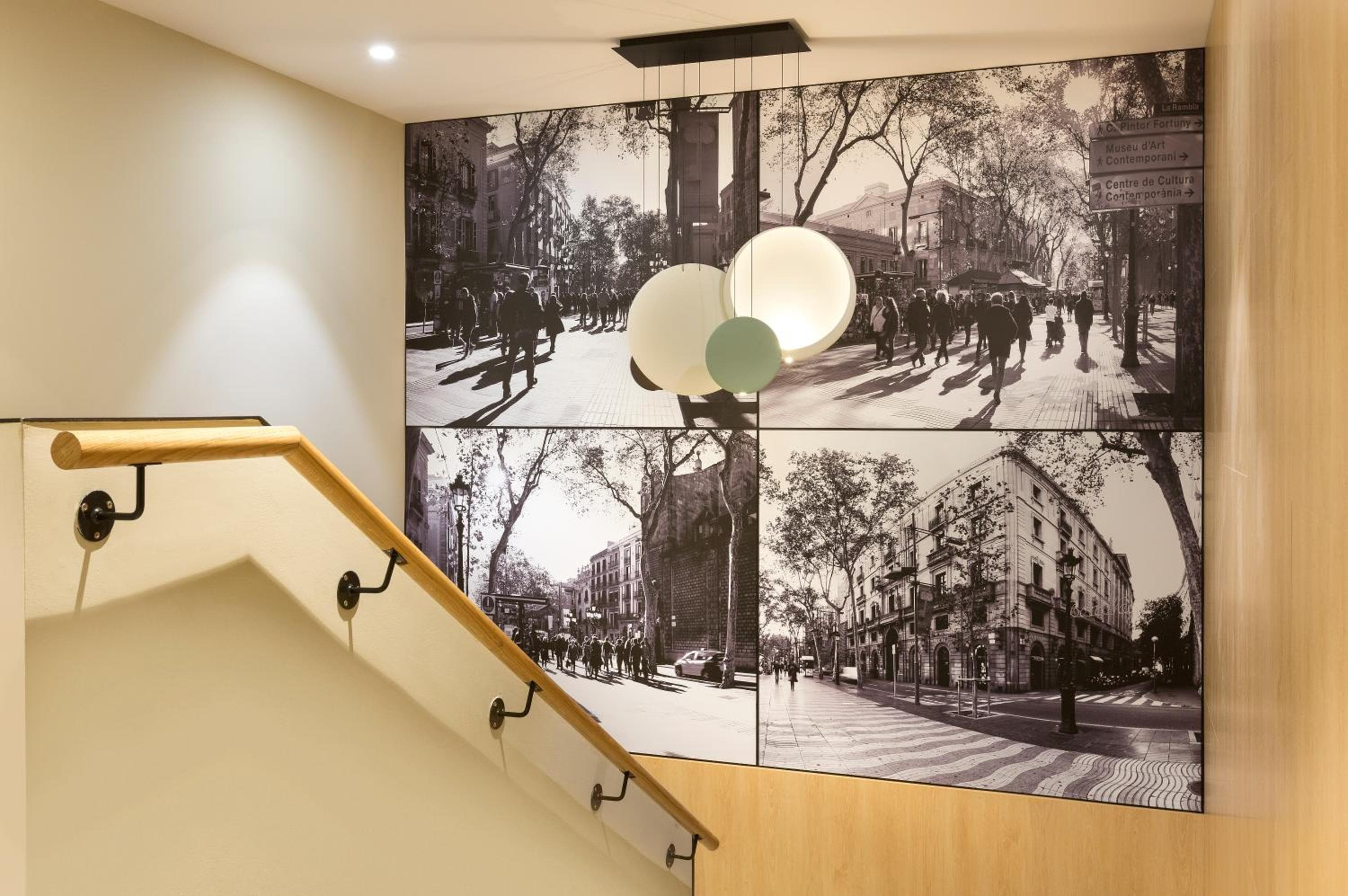 Citadines Ramblas Barcelona — 18