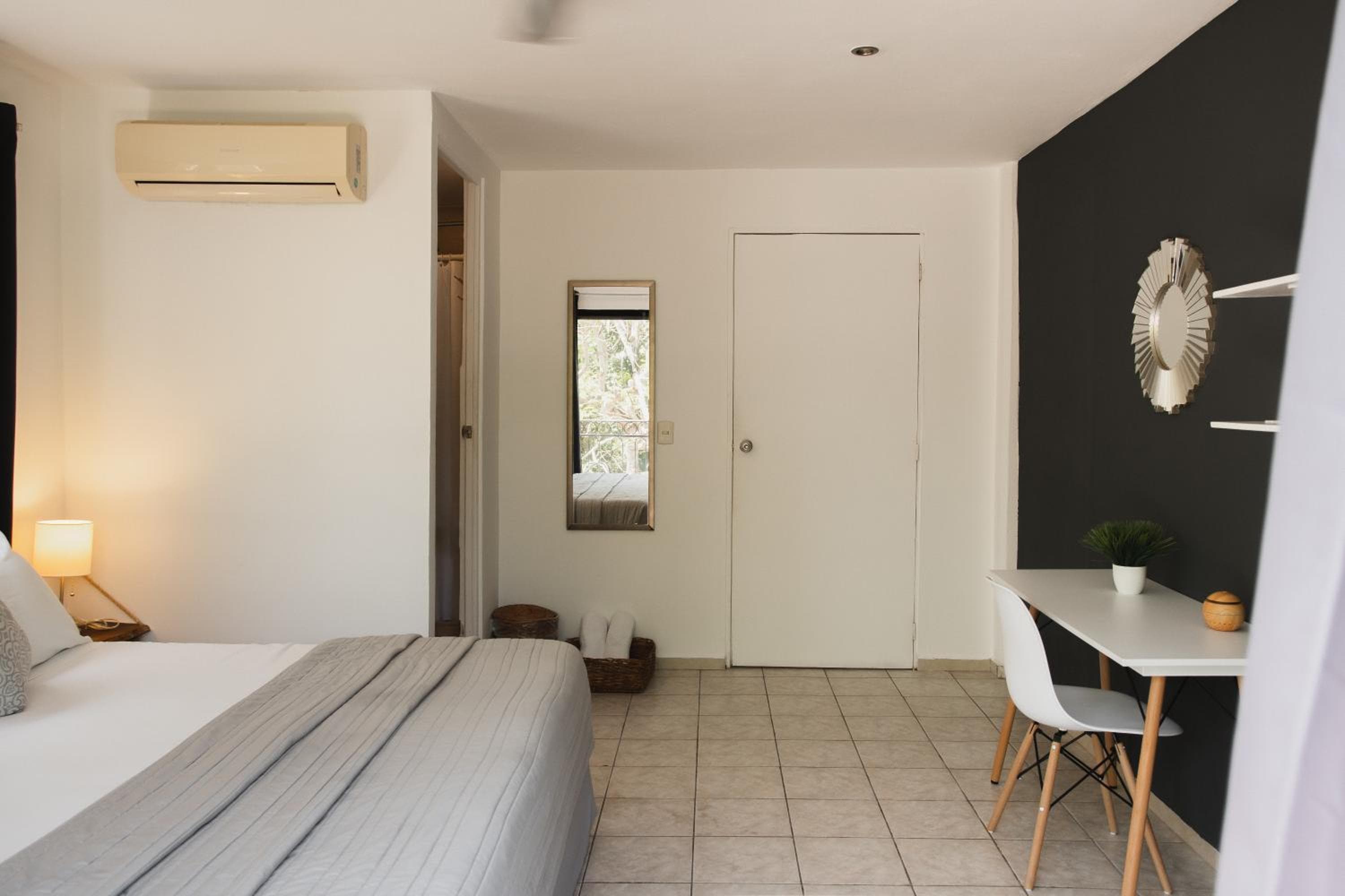 Che Suites Playa Sólo Adultos — 4