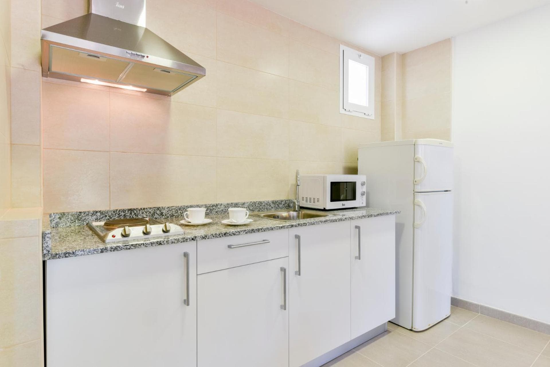 APARTAMENTOS DON JUAN — 18
