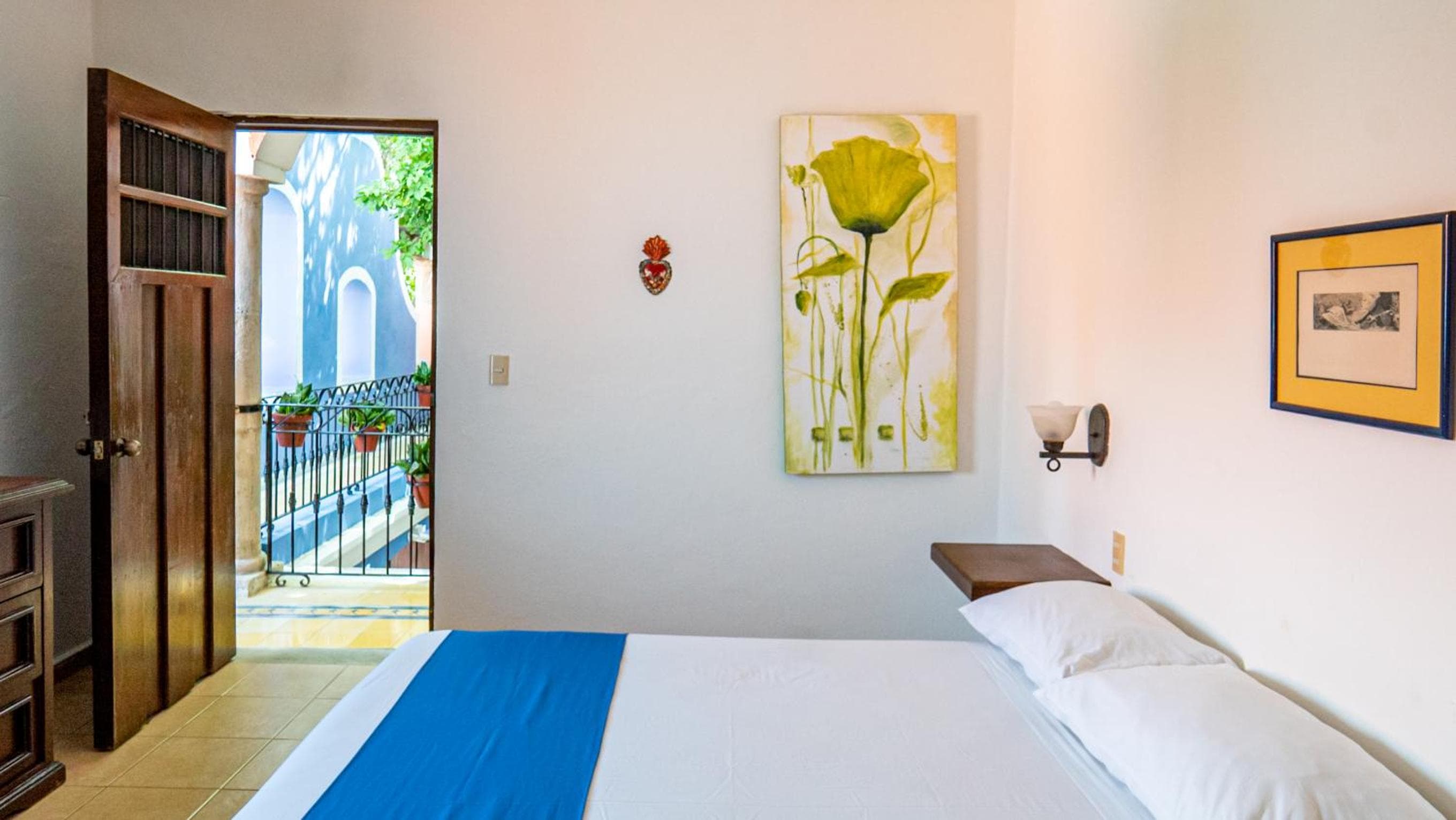 Hotel Casa de las Flores — 16