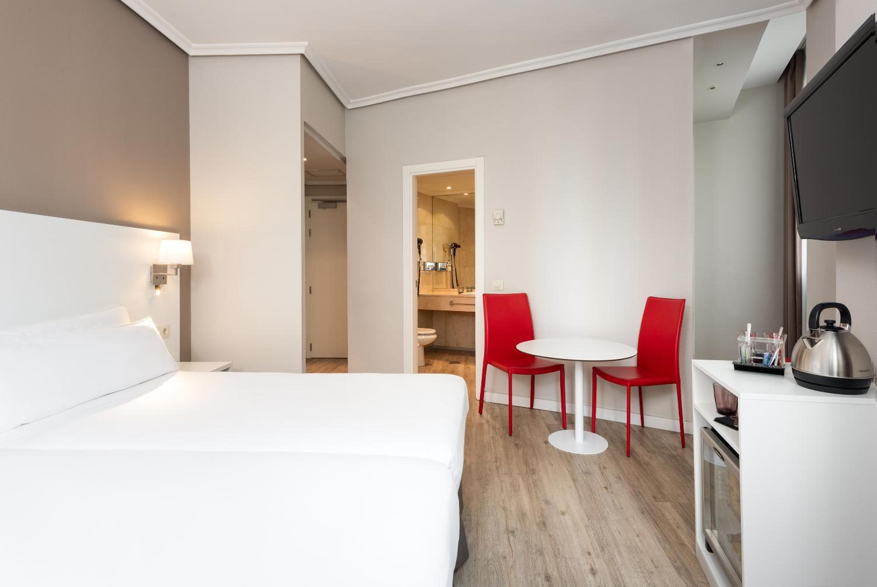 Hotel Madrid Gran Via 25, affiliato Meliá — 26