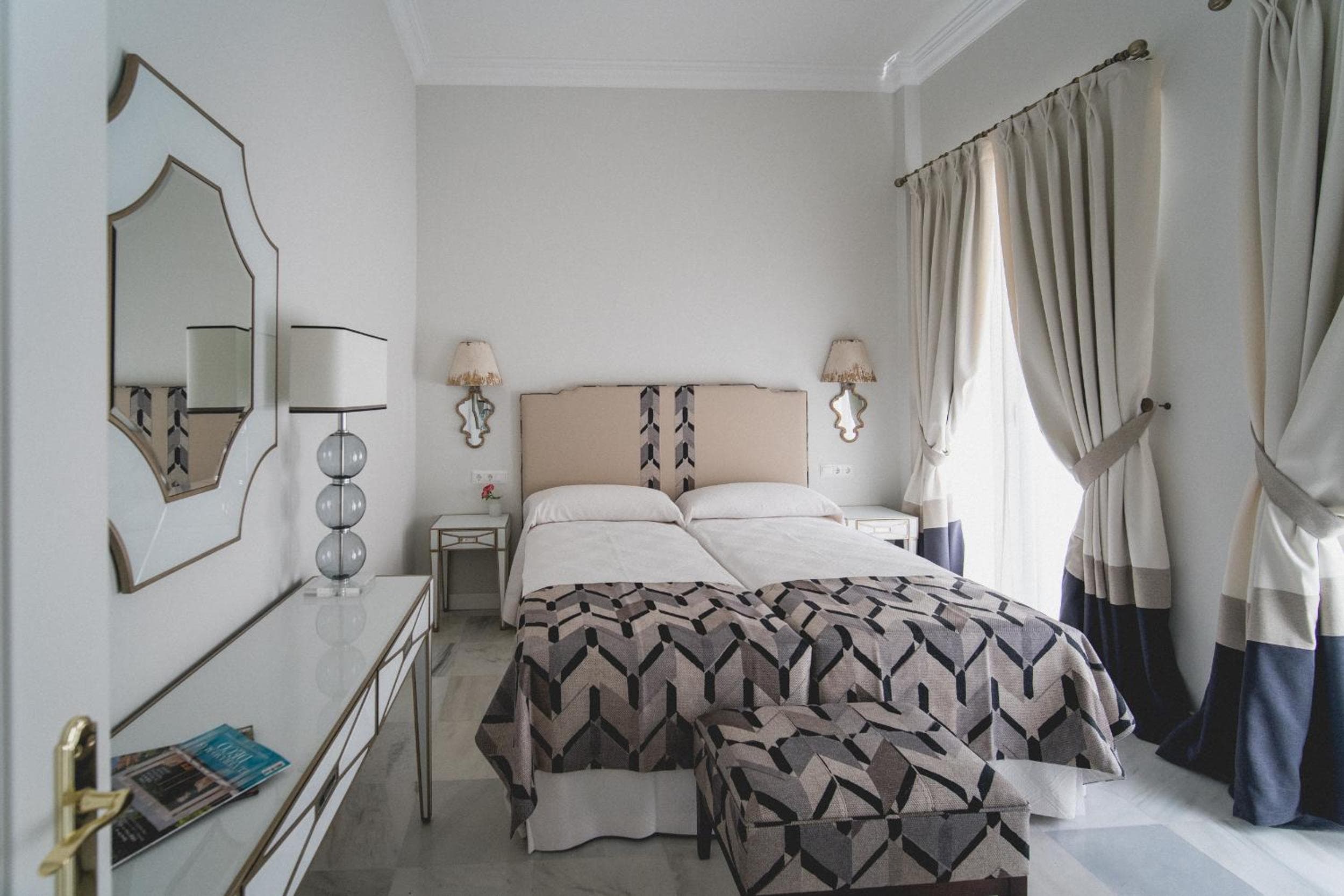 Apartamentos Abreu Suites — 29