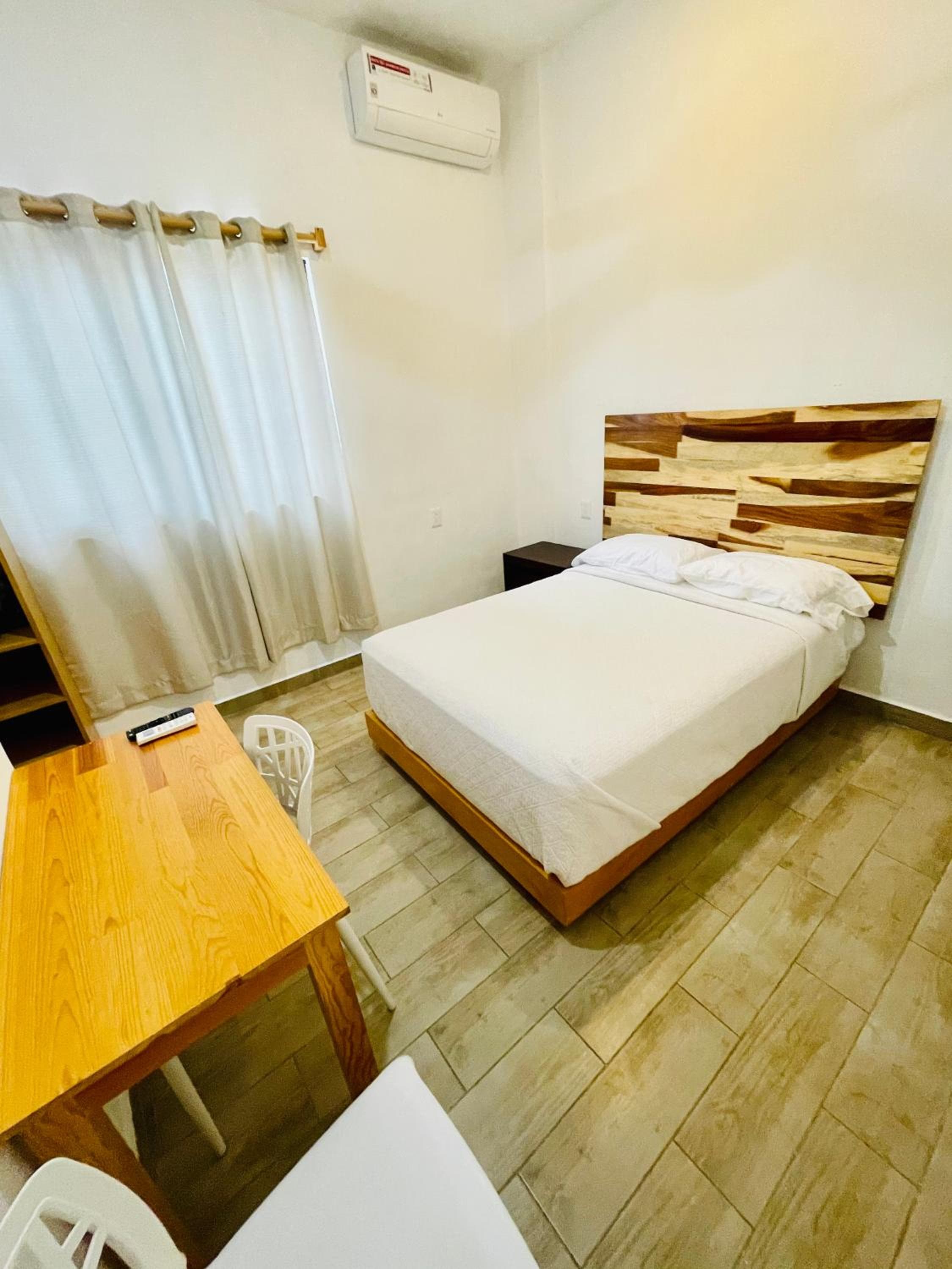 SuitesMB — 19