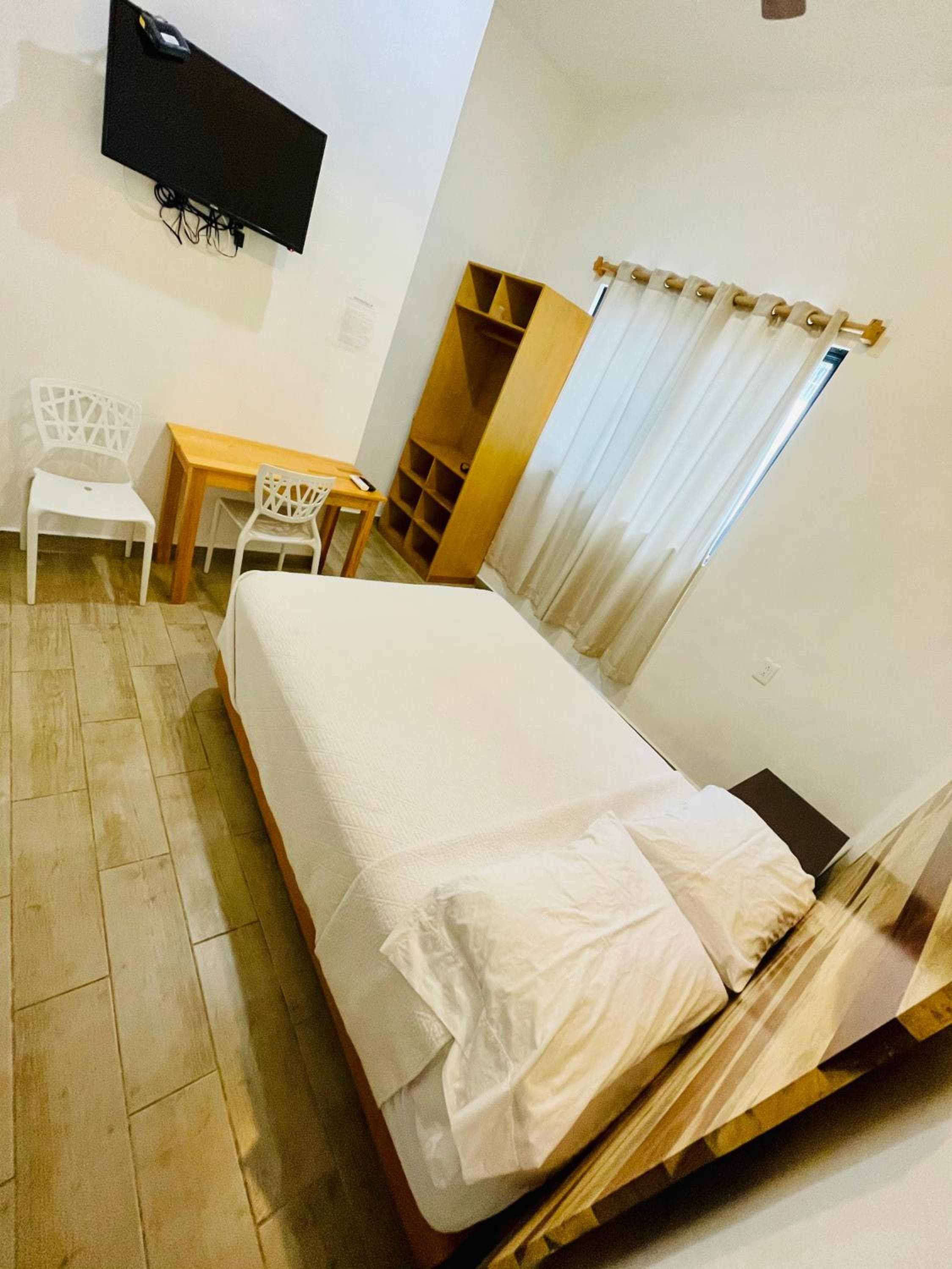 SuitesMB — 21
