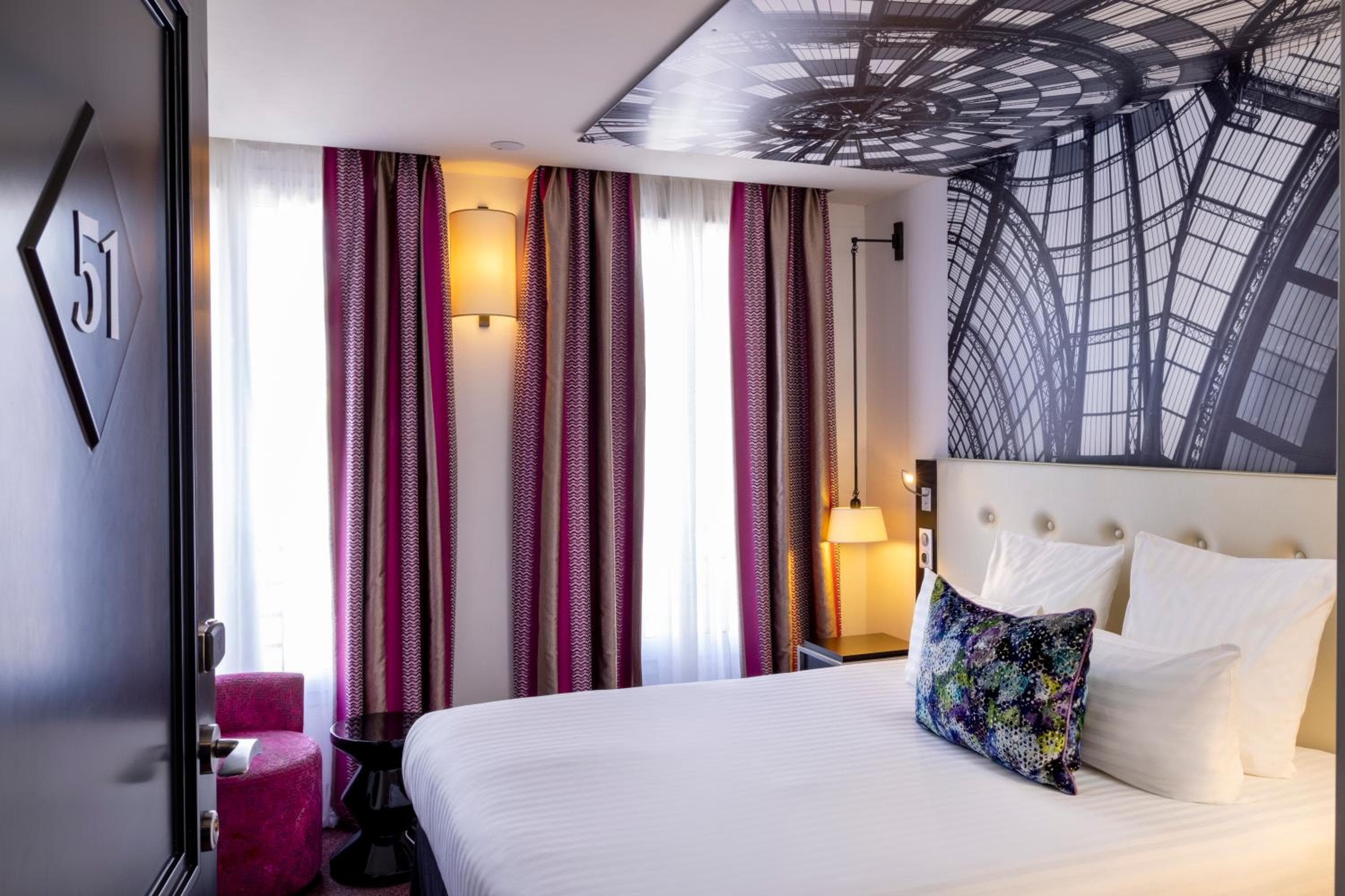 Hôtel Gustave — 26