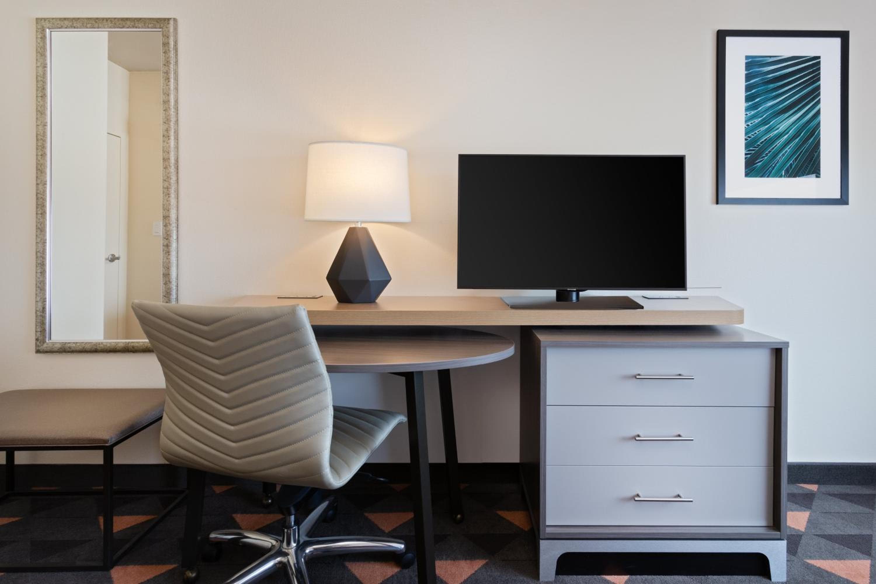 Courtyard by Marriott across Universal Orlando — 30