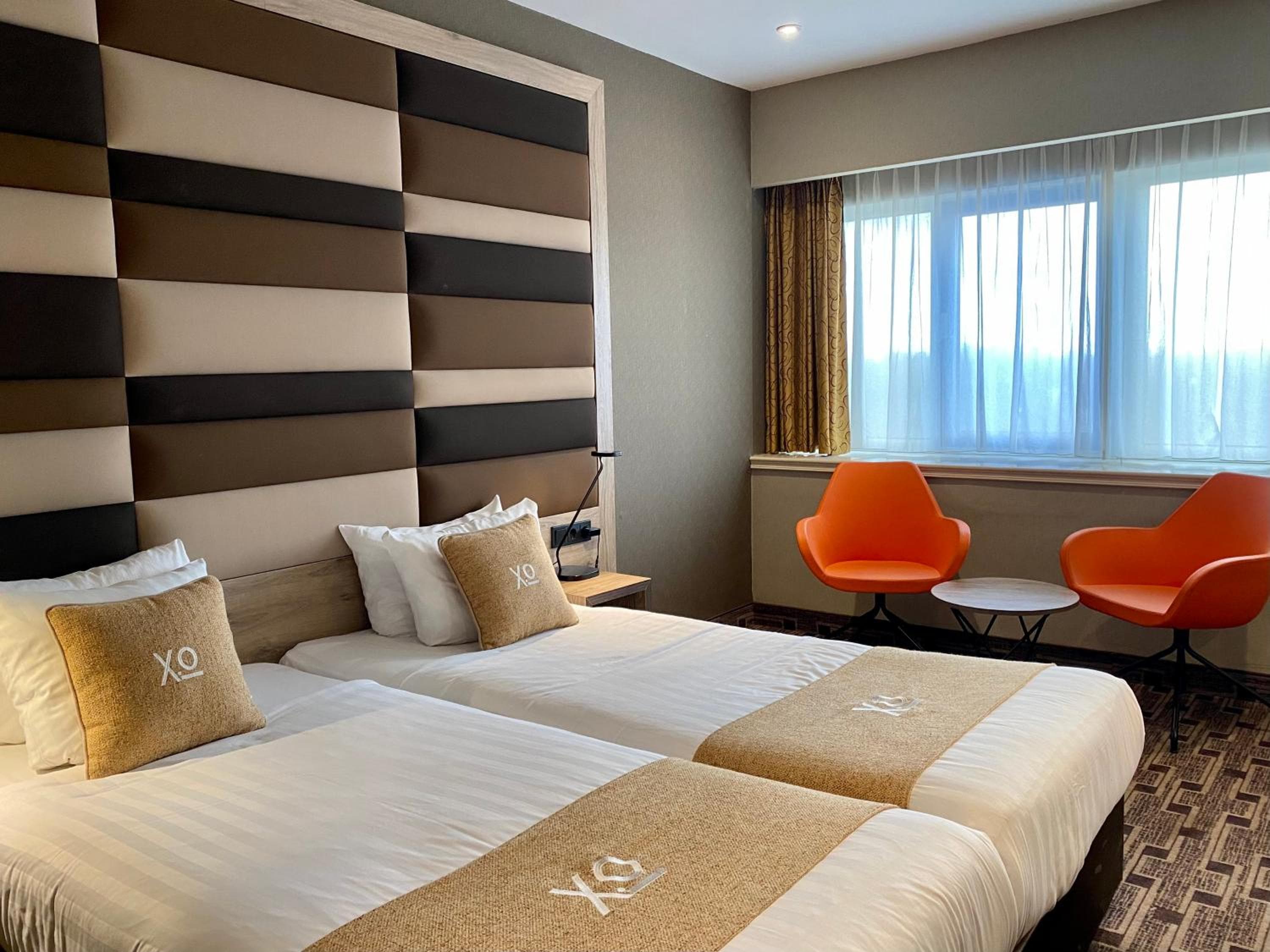 XO Hotels Blue Tower — 4