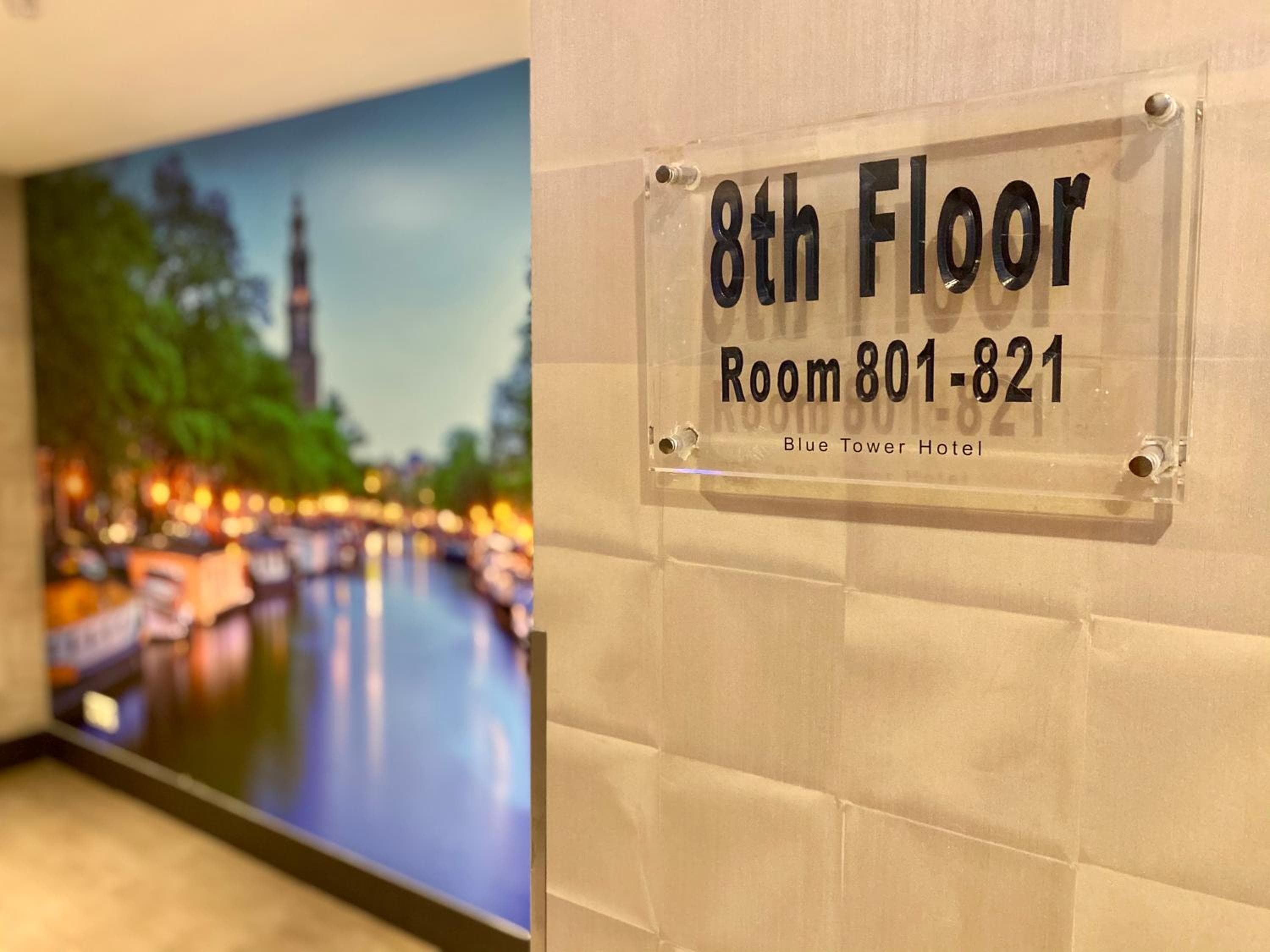 XO Hotels Blue Tower — 28