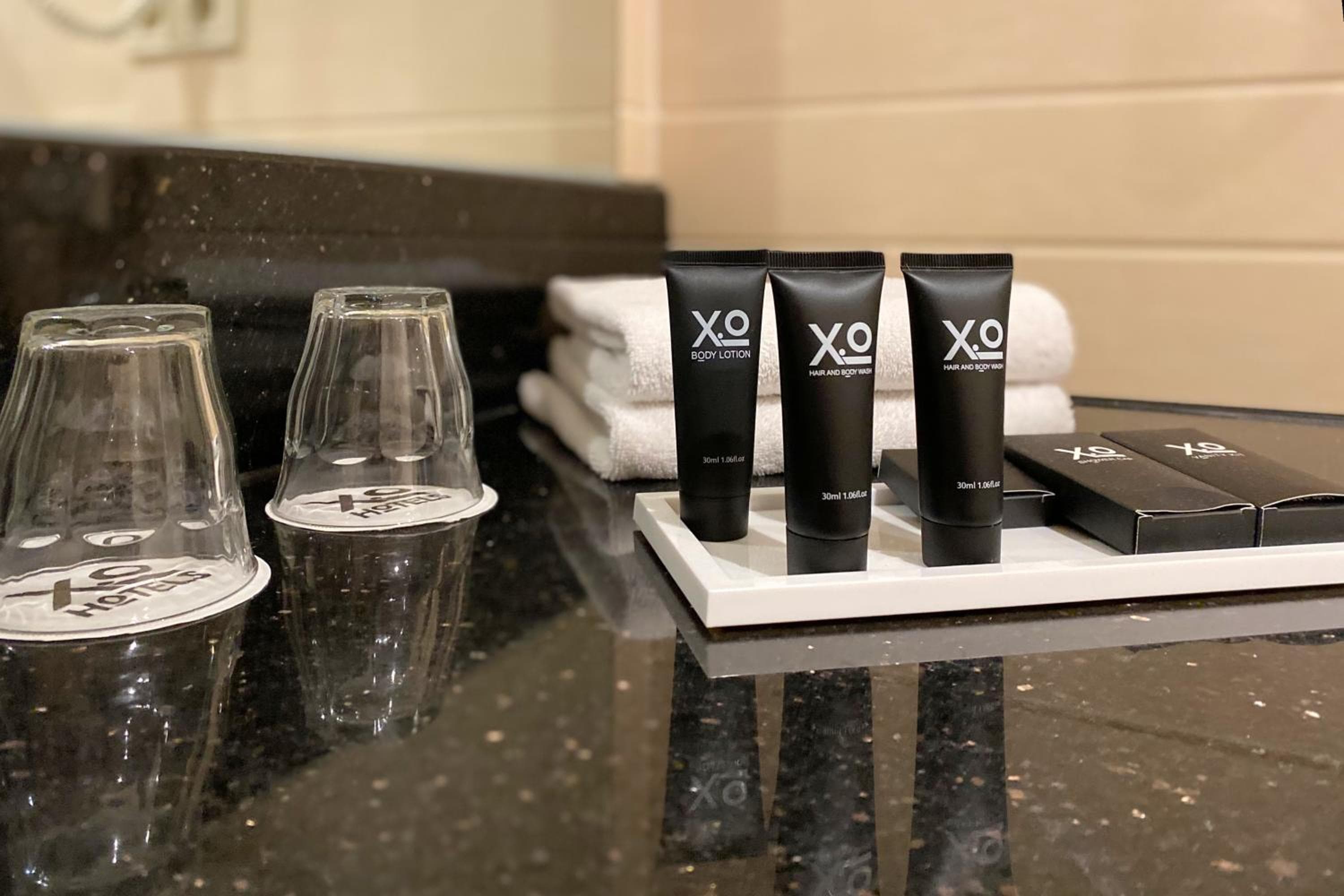 XO Hotels Blue Tower — 17
