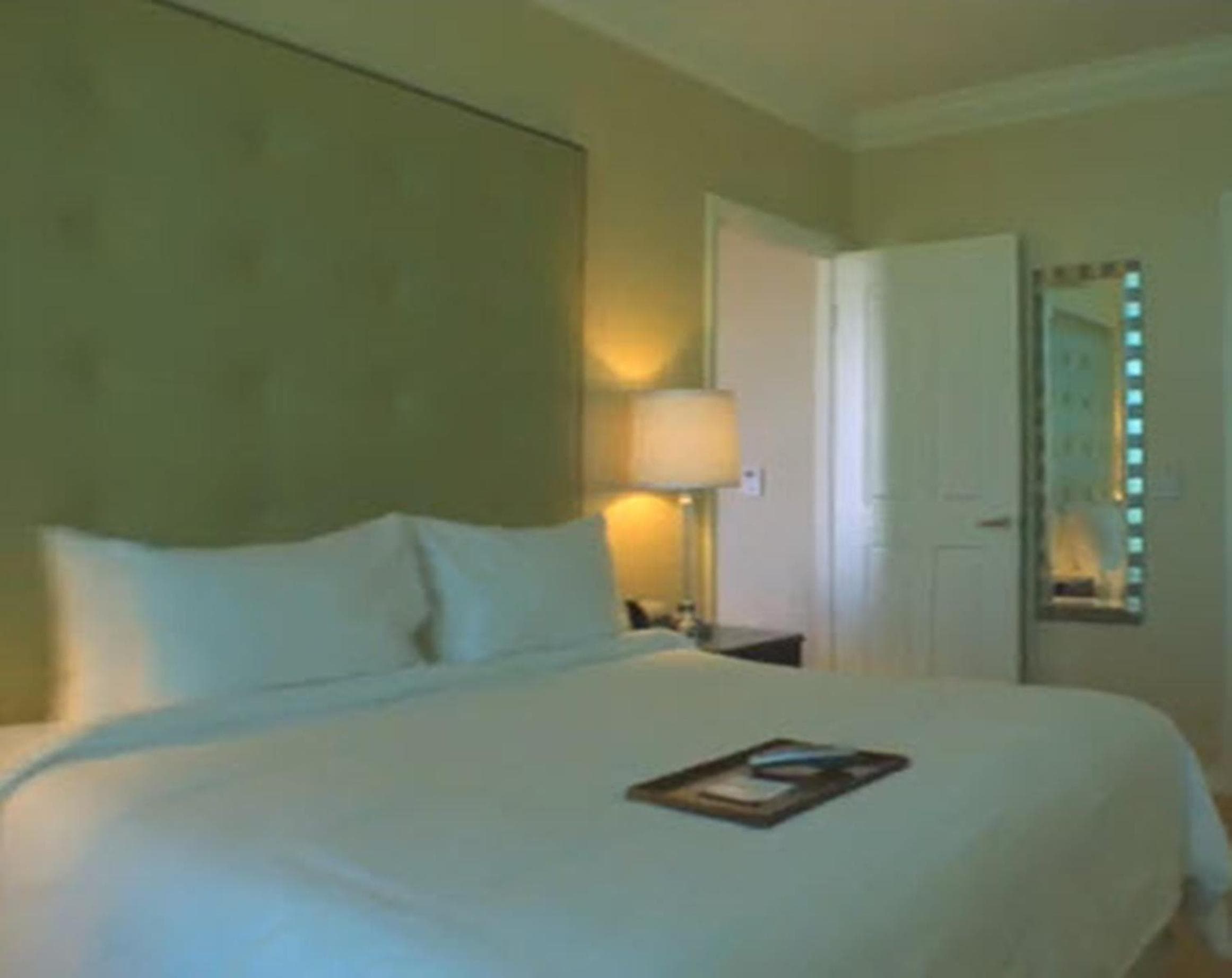 Jet Luxury at The Signature Condo Hotel — 28