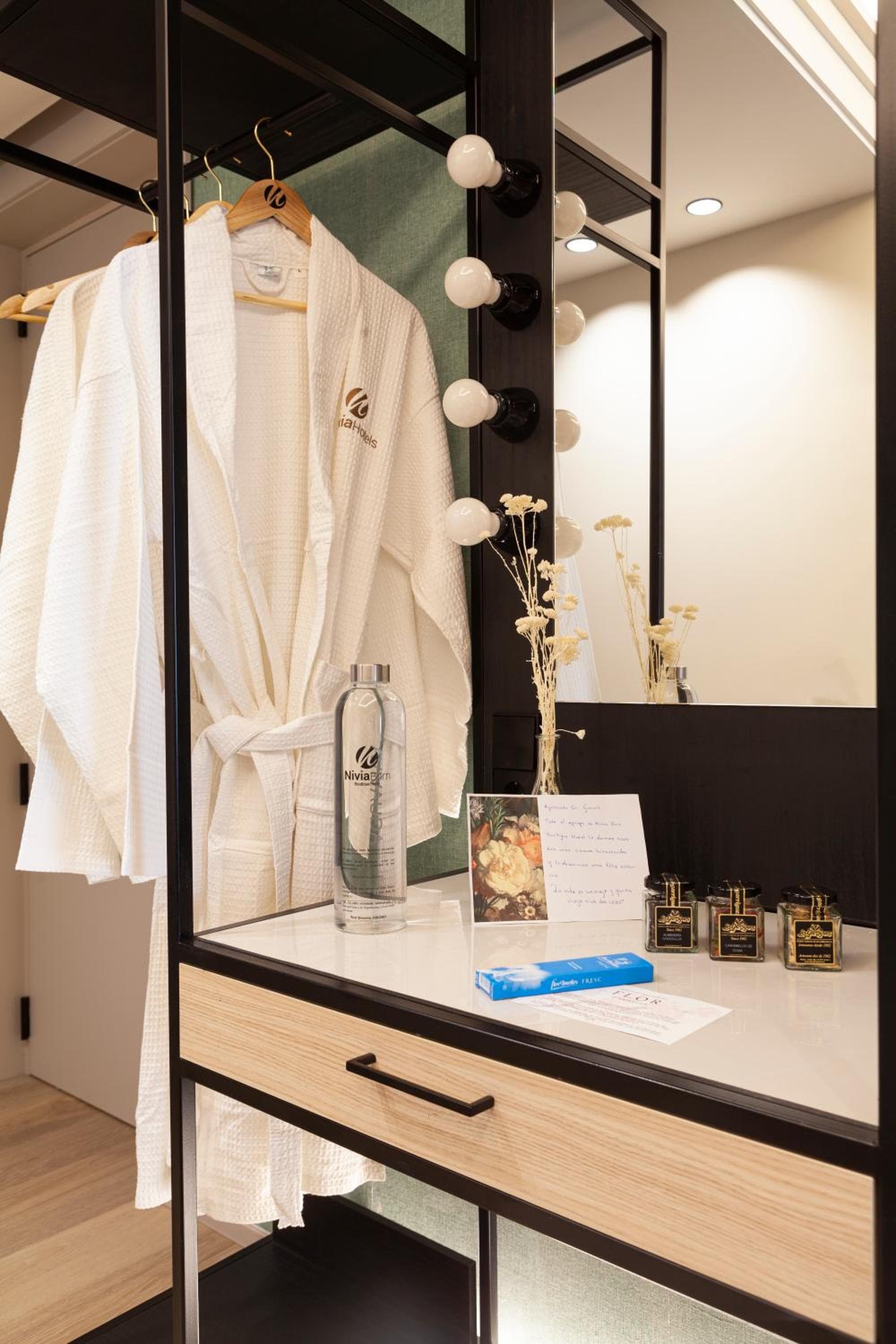 Nivia Born Boutique Hotel — 12