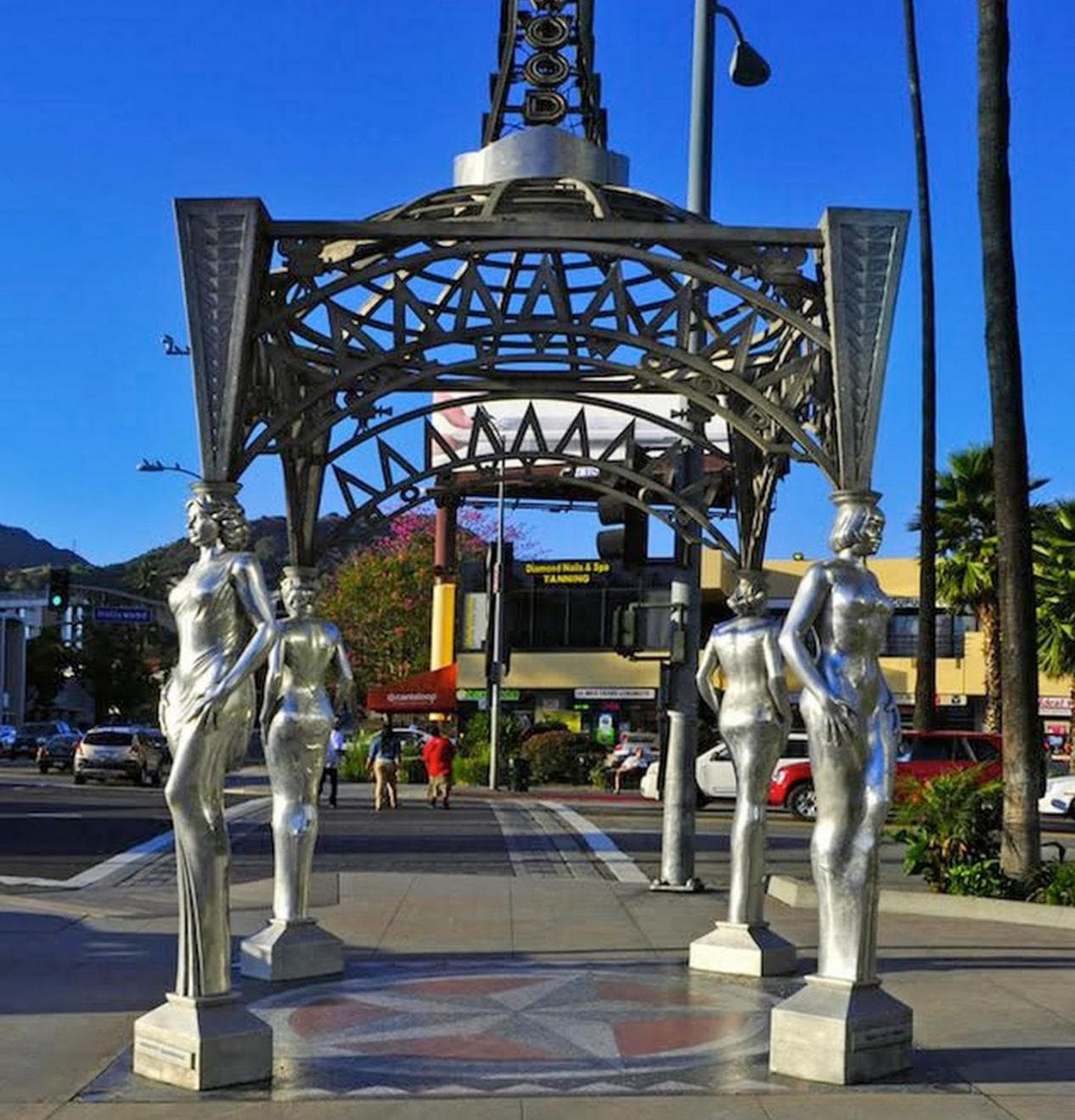 Locanda degli ospiti di Hollywood — 27