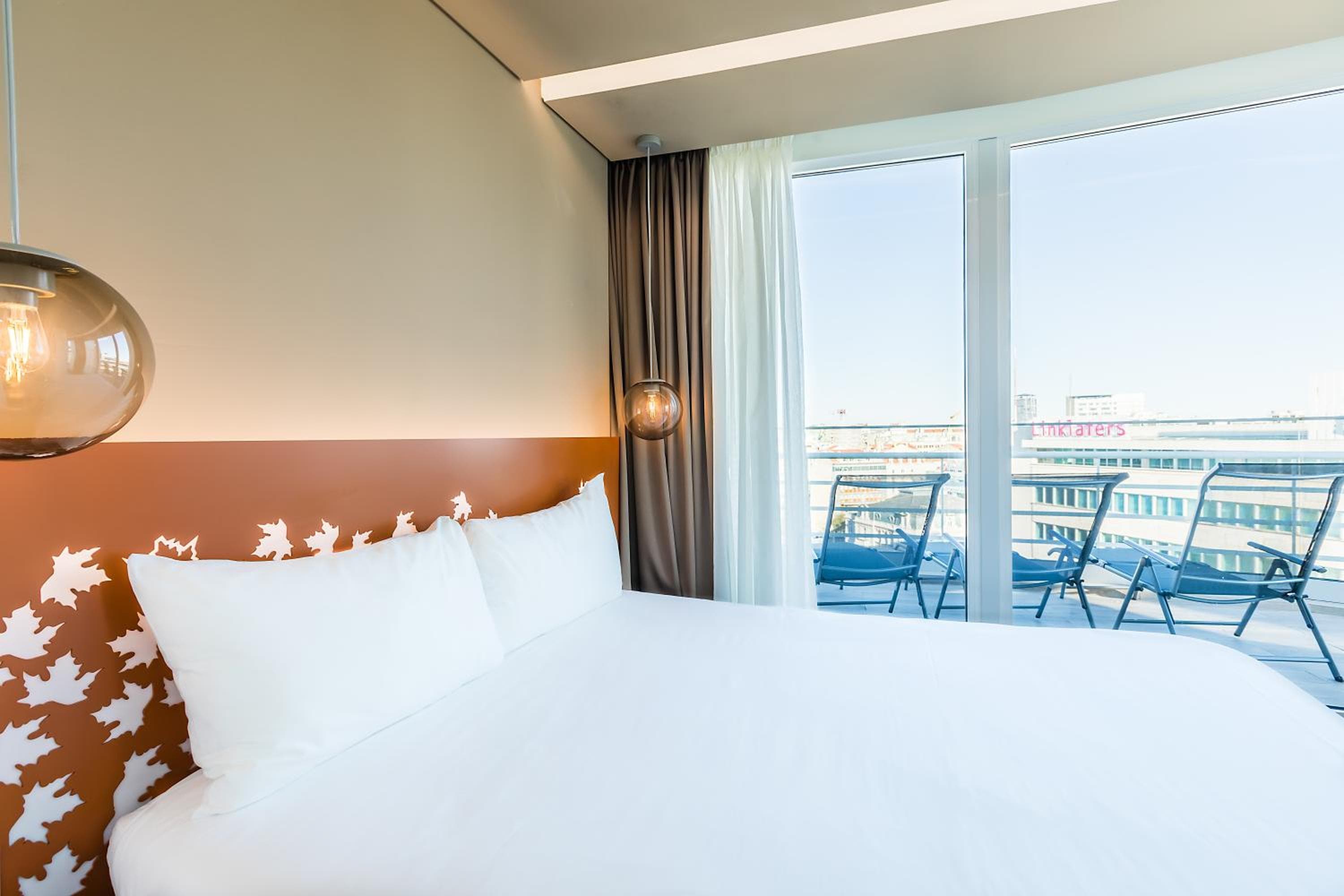 Ibis Styles Lisboa Centro Marquês de Pombal — 4