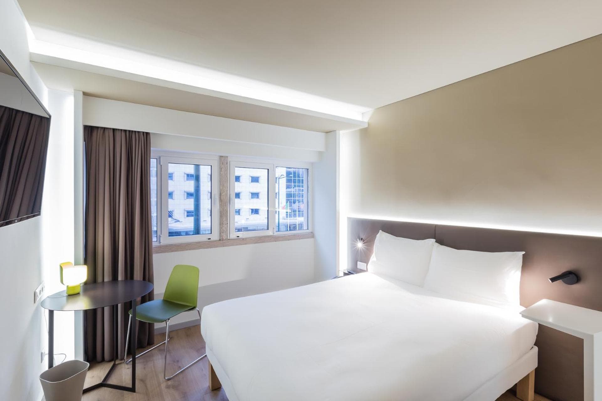 Ibis Styles Lisboa Centro Marquês de Pombal — 21