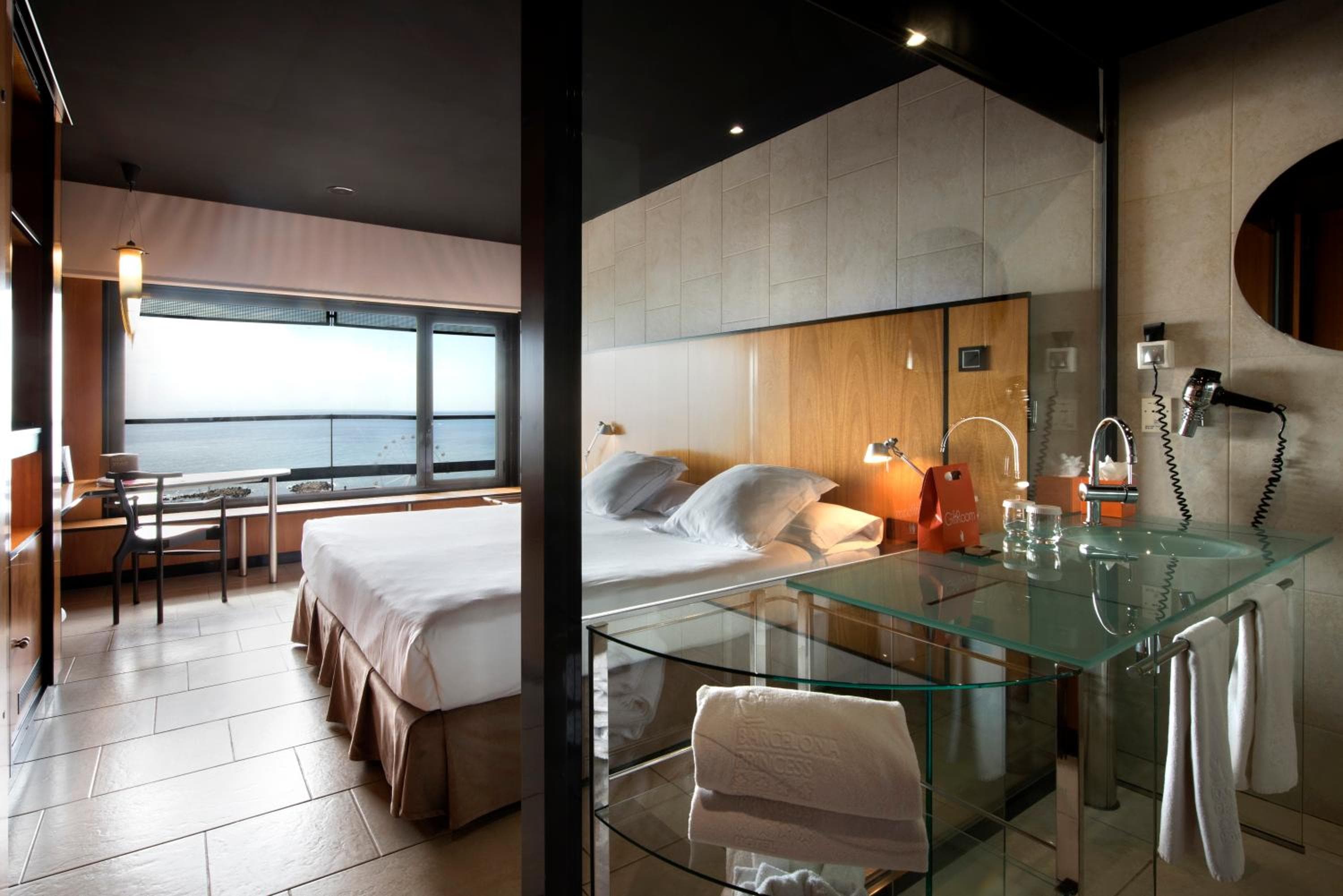 Barcelona Princess hotel, Avenida Diagonal, 1, Barcelona, Spain — photo 6