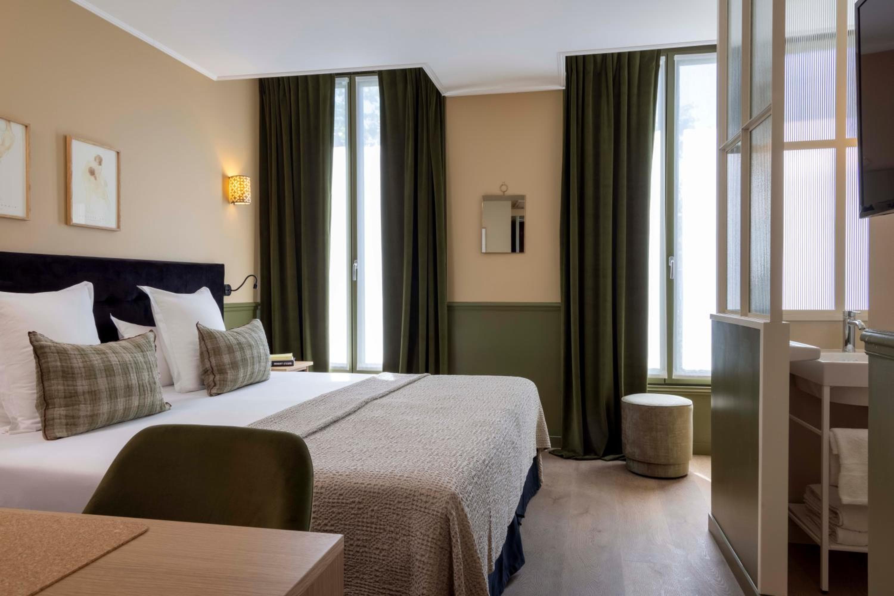 Hotel & Spa Le Petit Beaumarchais — 25