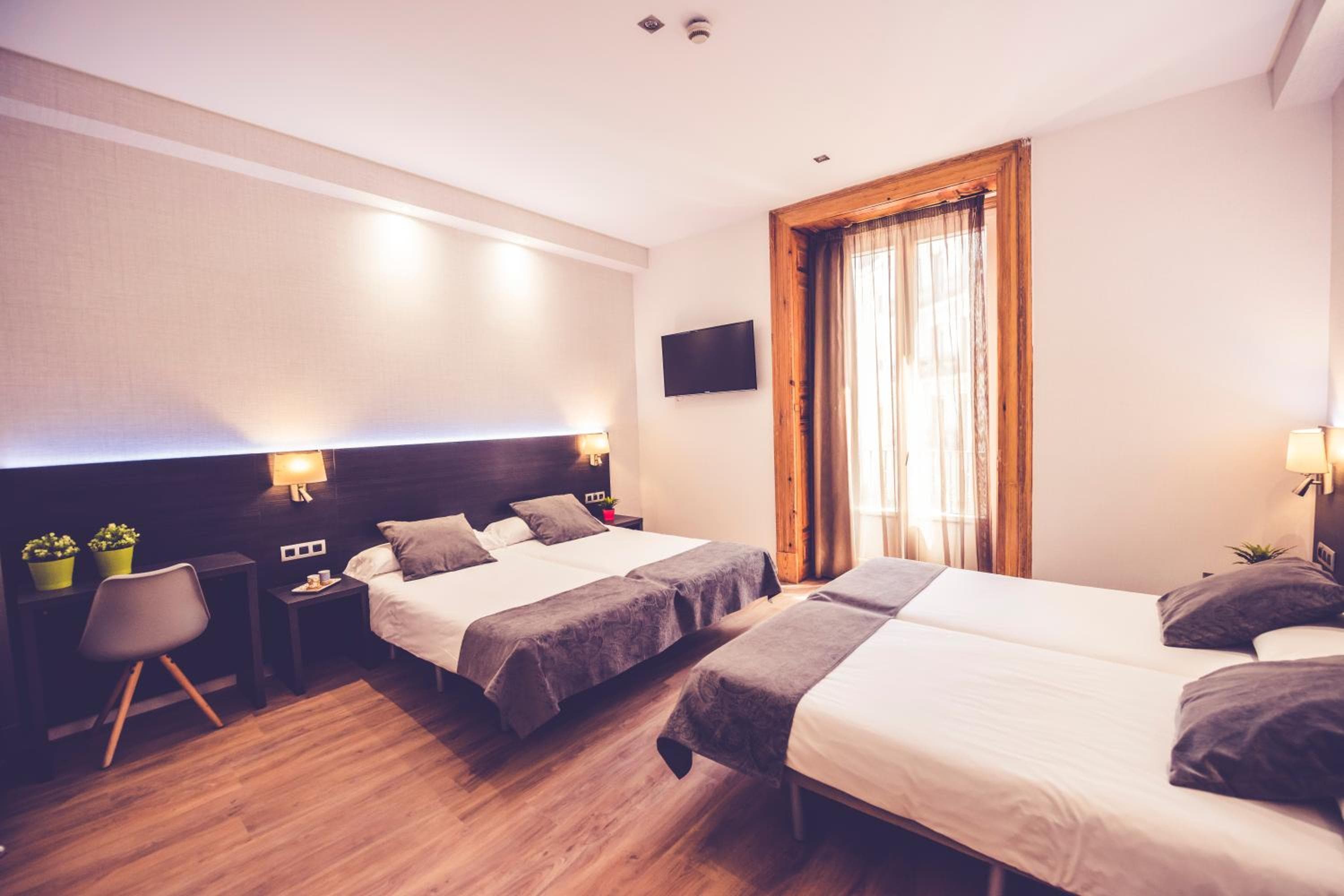Hostal Marlasca — 8