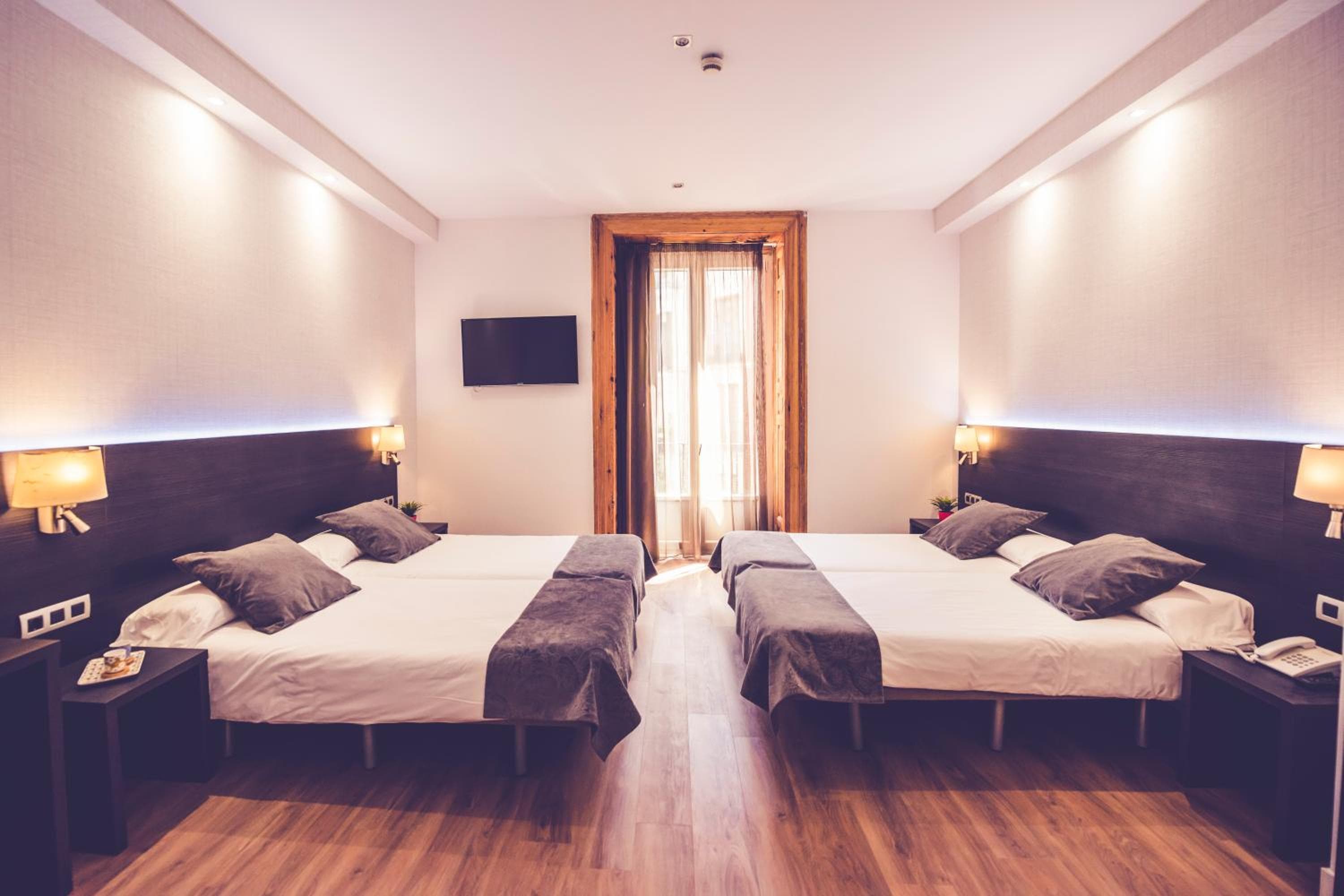 Hostal Marlasca — 22