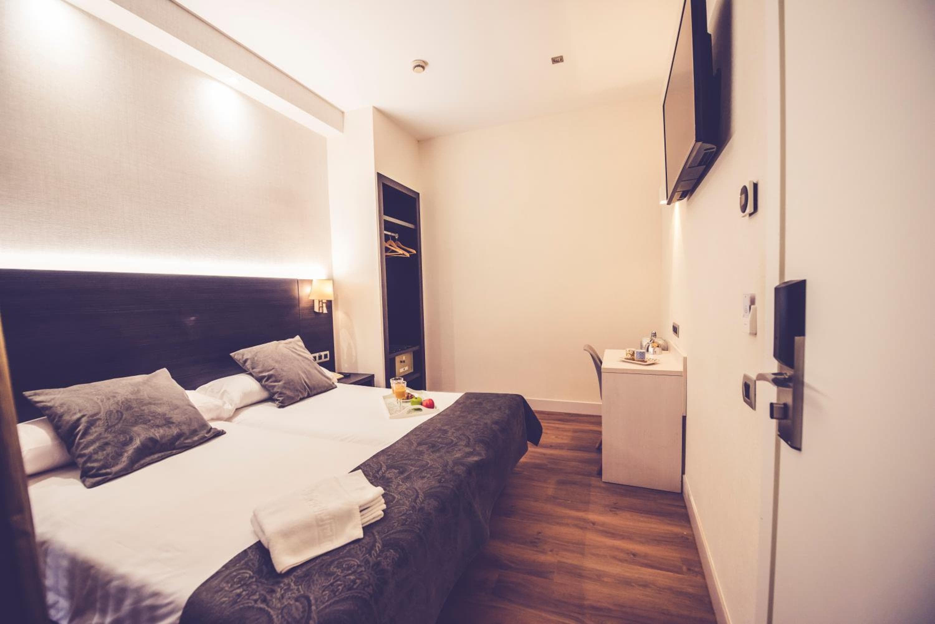 Hostal Marlasca — 29