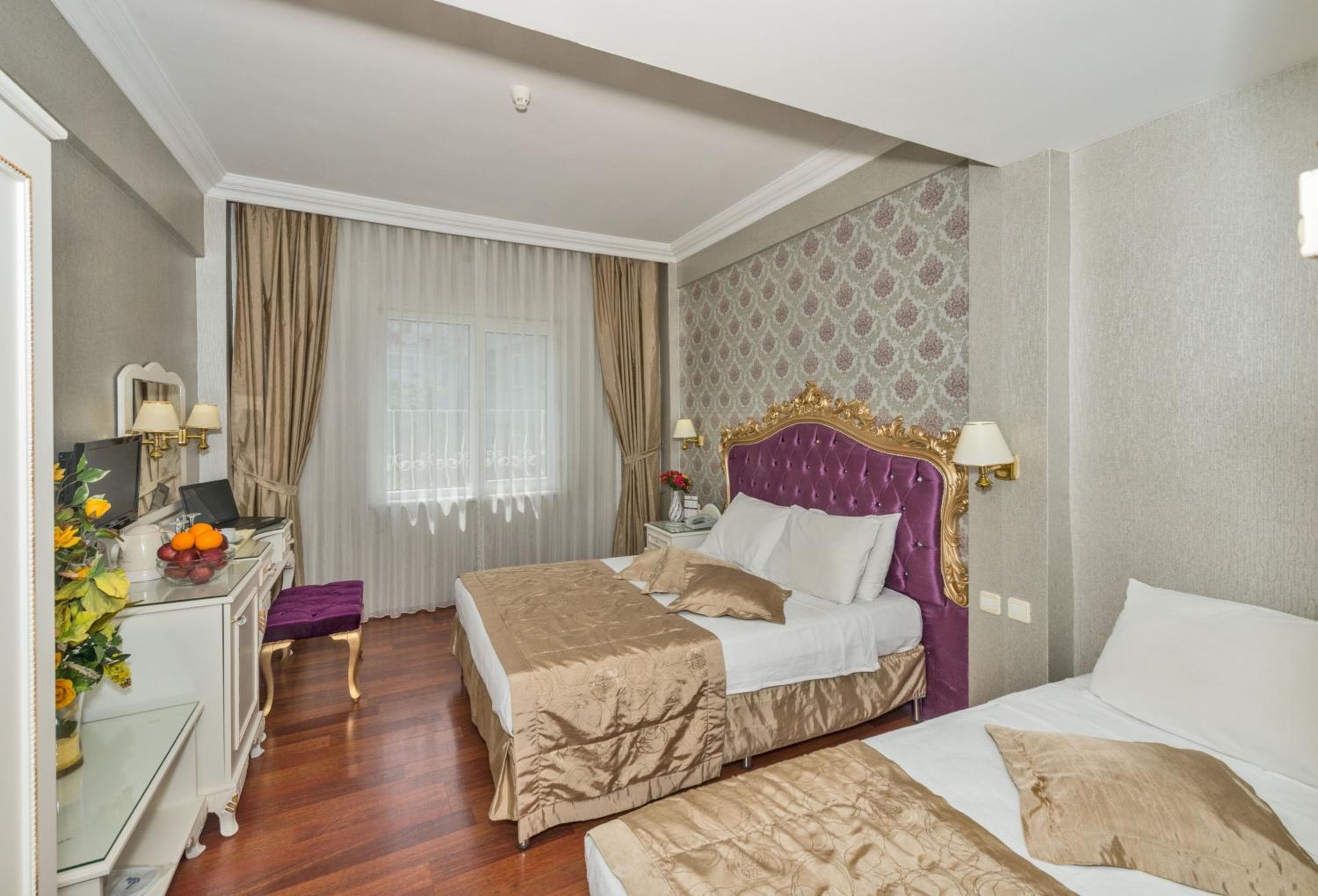 Santa Sophia Hotel - Istanbul — 12