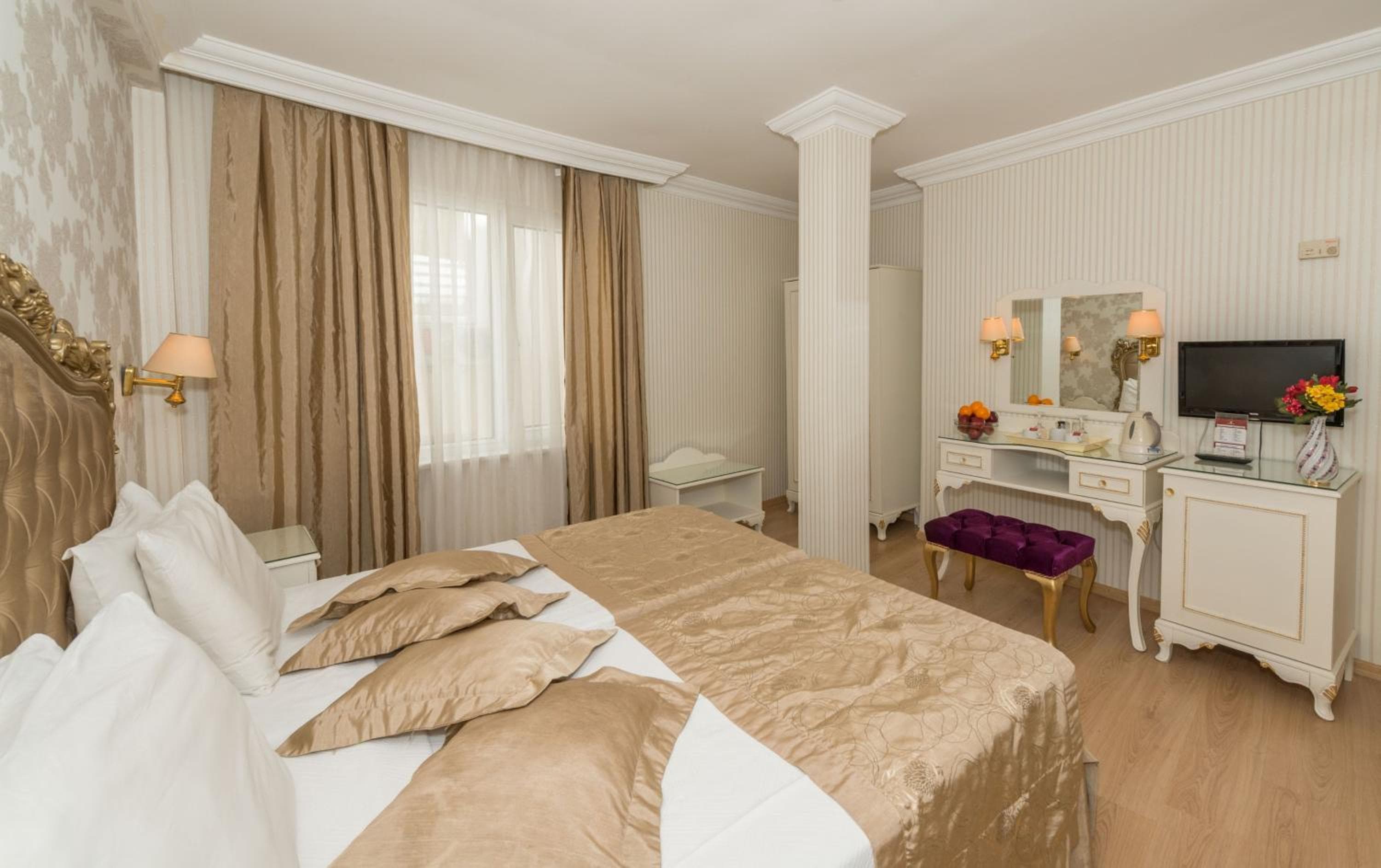 Santa Sophia Hotel - Istanbul — 27