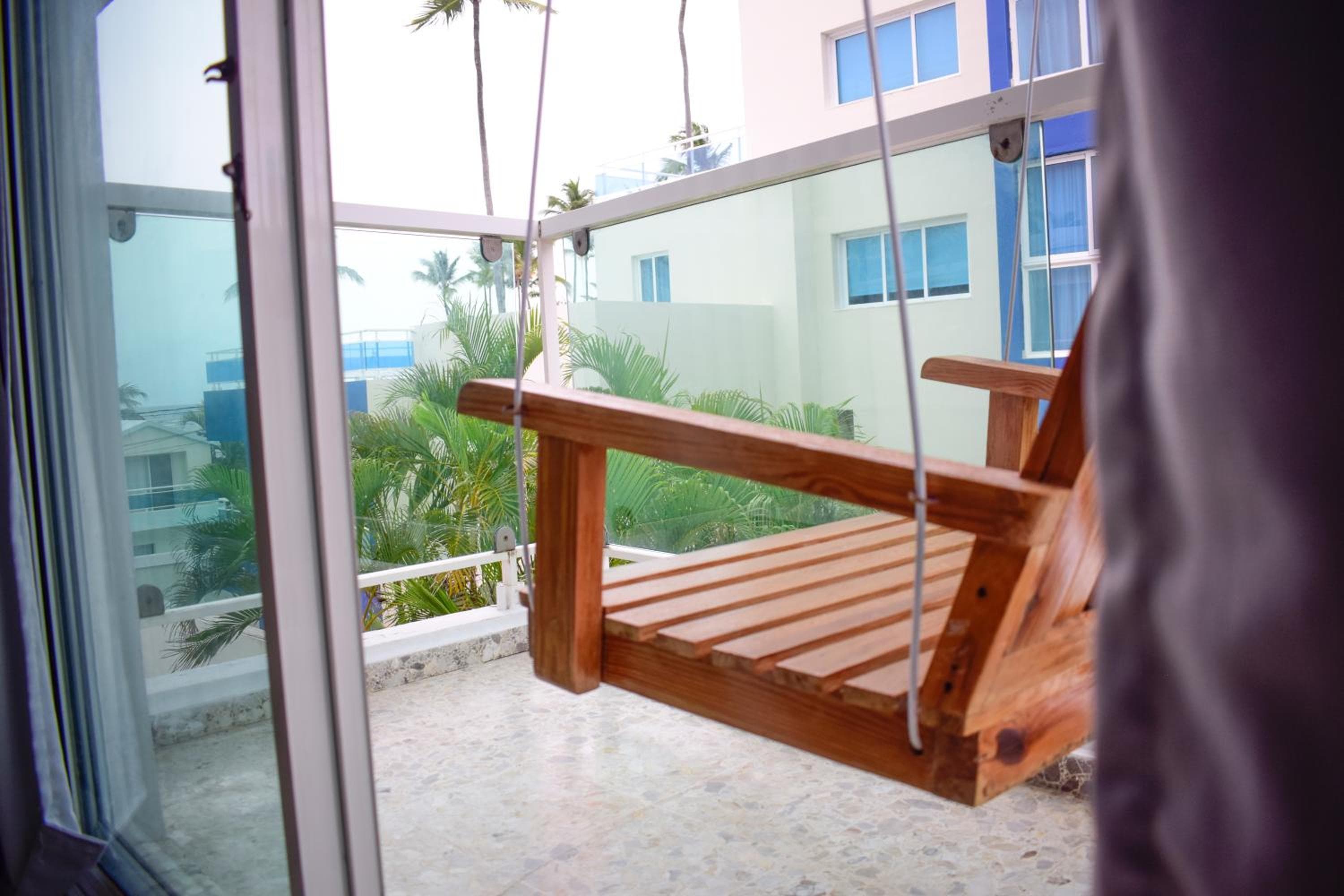 Hotel Checkin El Cortecito Beach — 8