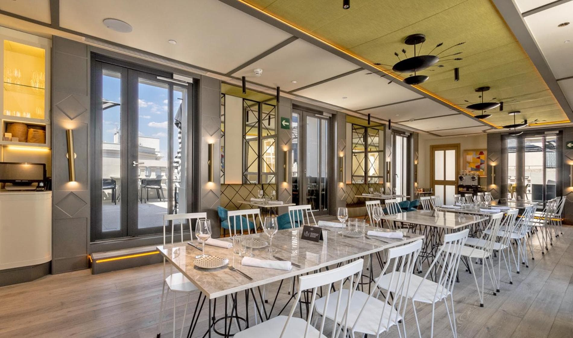 Pestana CR7 Gran Vía Madrid — 14