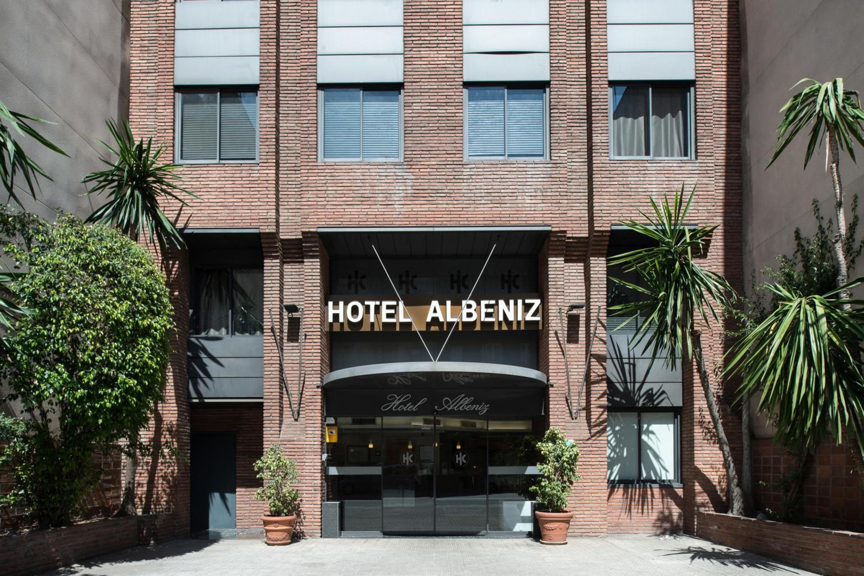 Catalonia Albeniz — 30