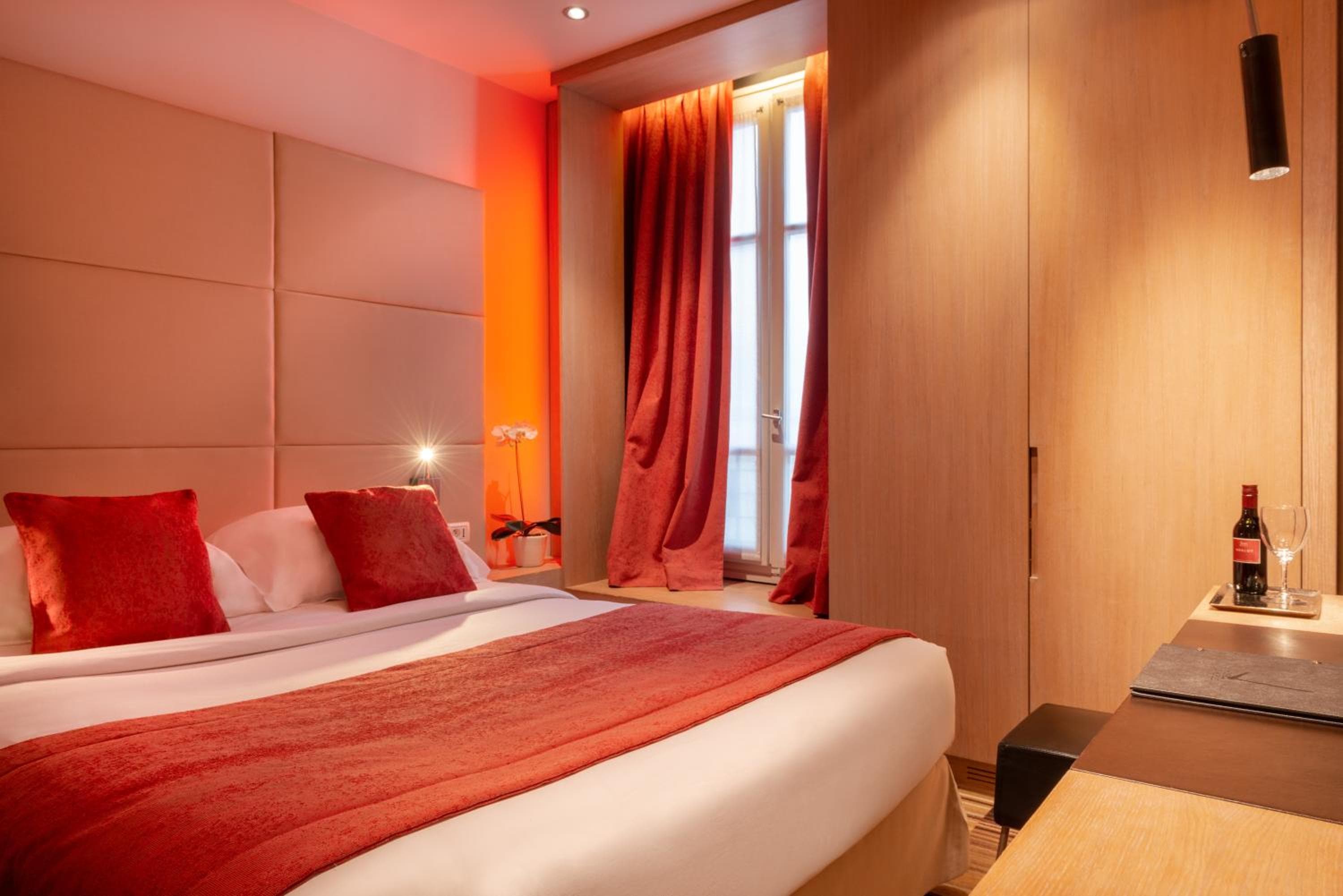 Golden Tulip Opera de Noailles — 17